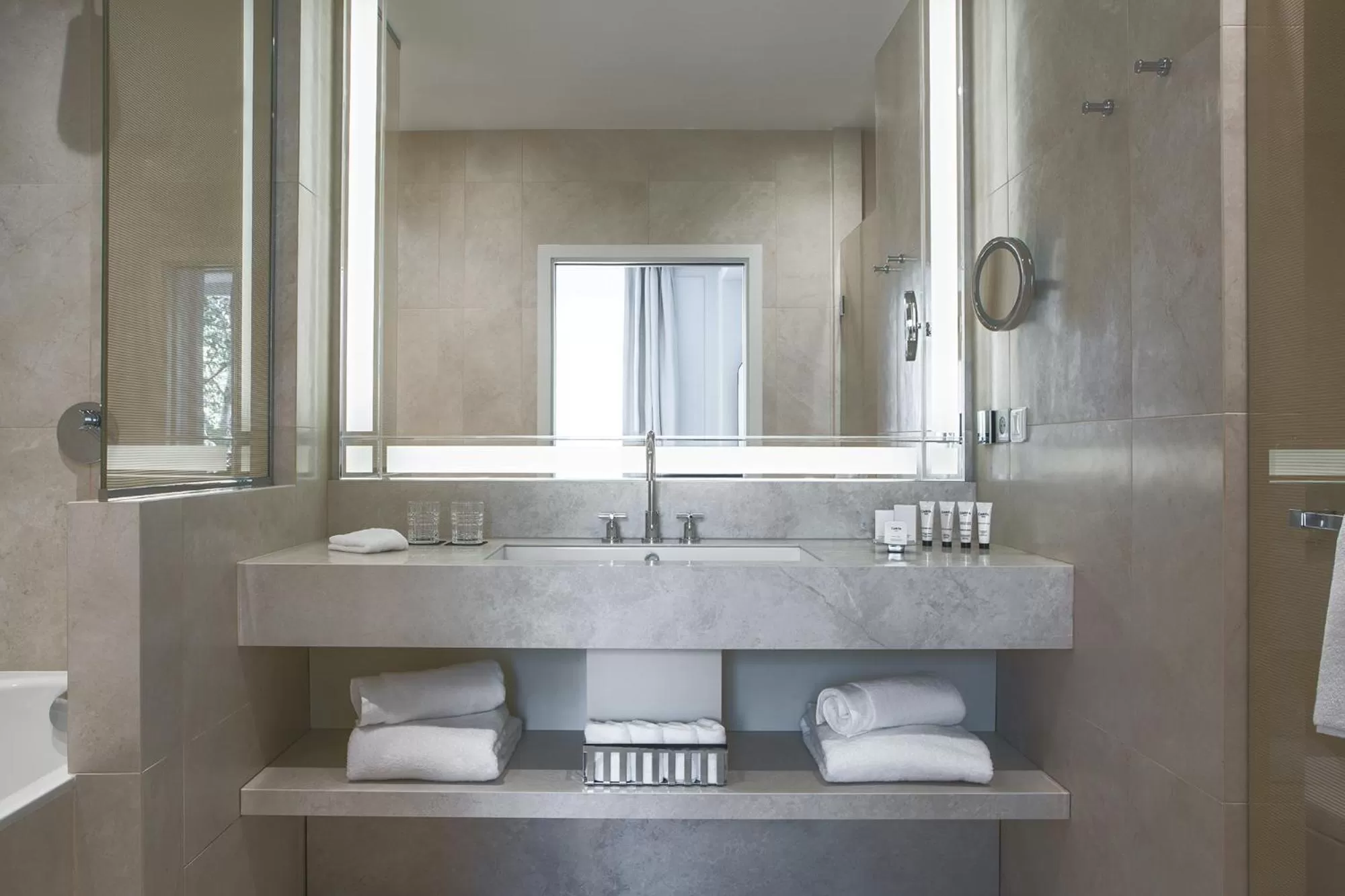 Bathroom in Fauchon l'Hôtel Paris