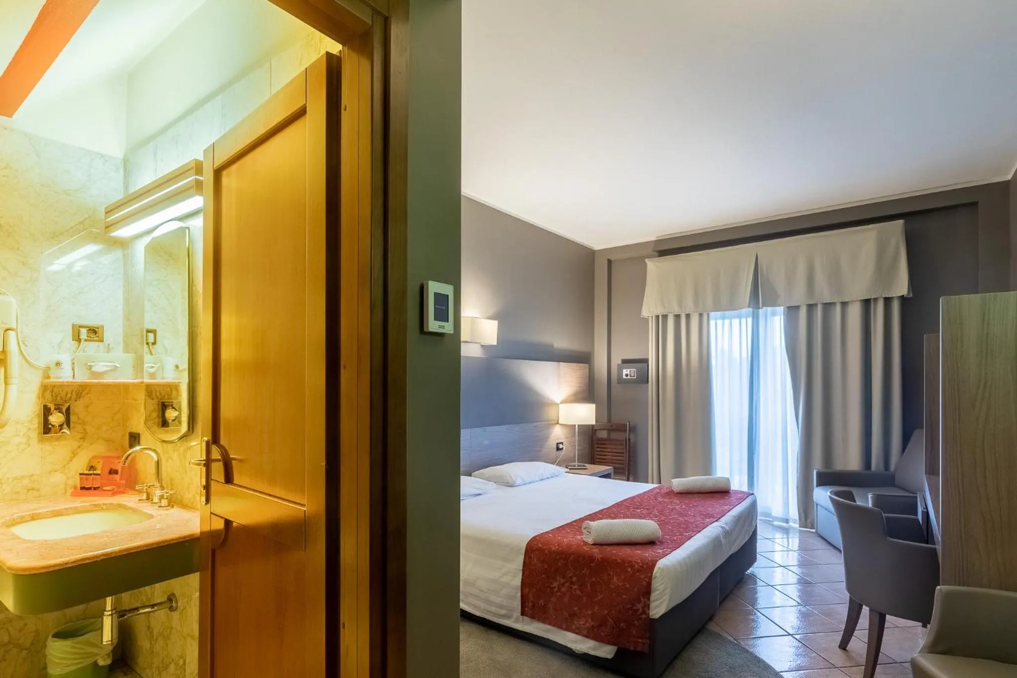 Bed in Hotel Sunflower