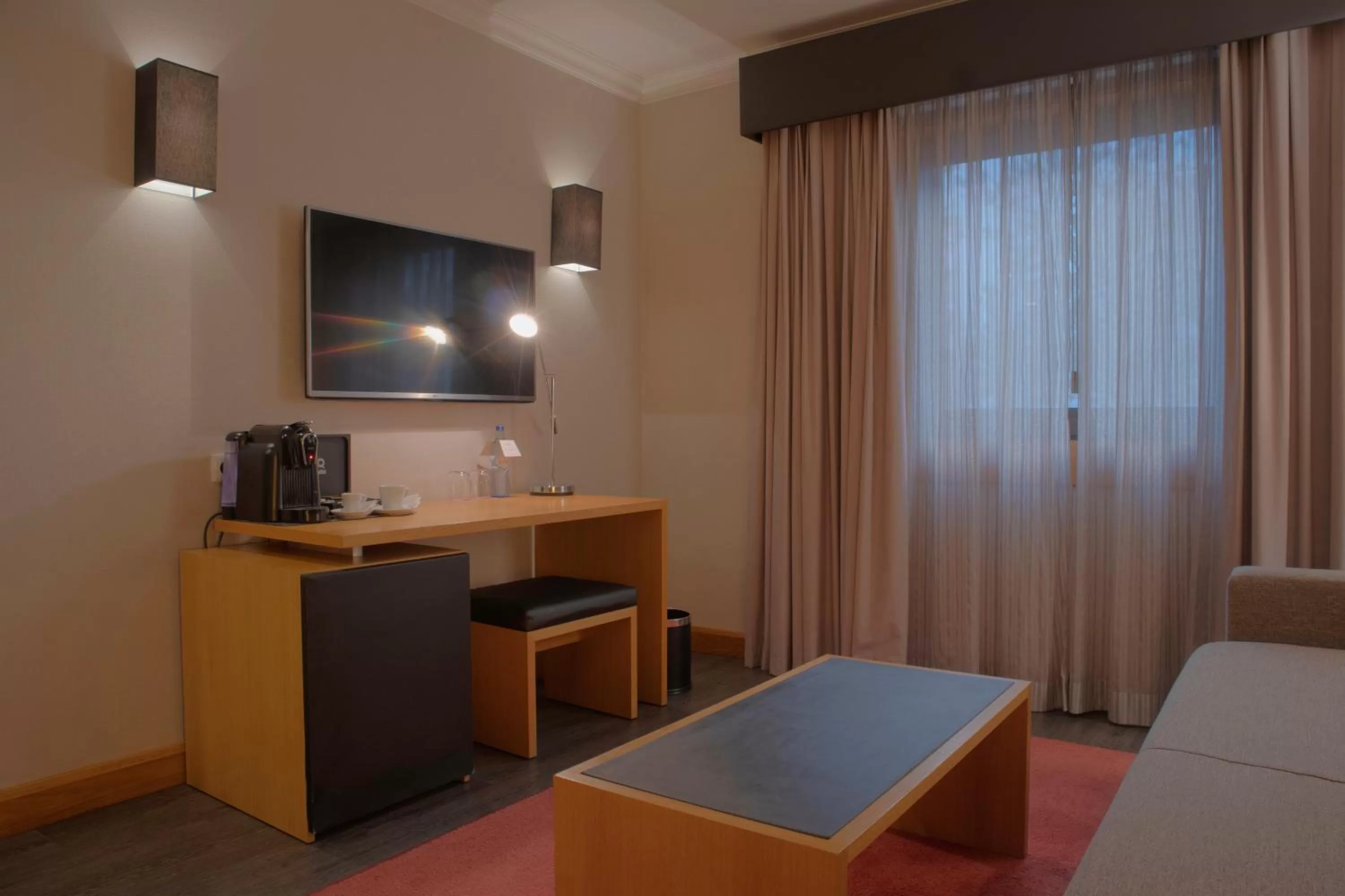 Living room in SANA Reno Hotel