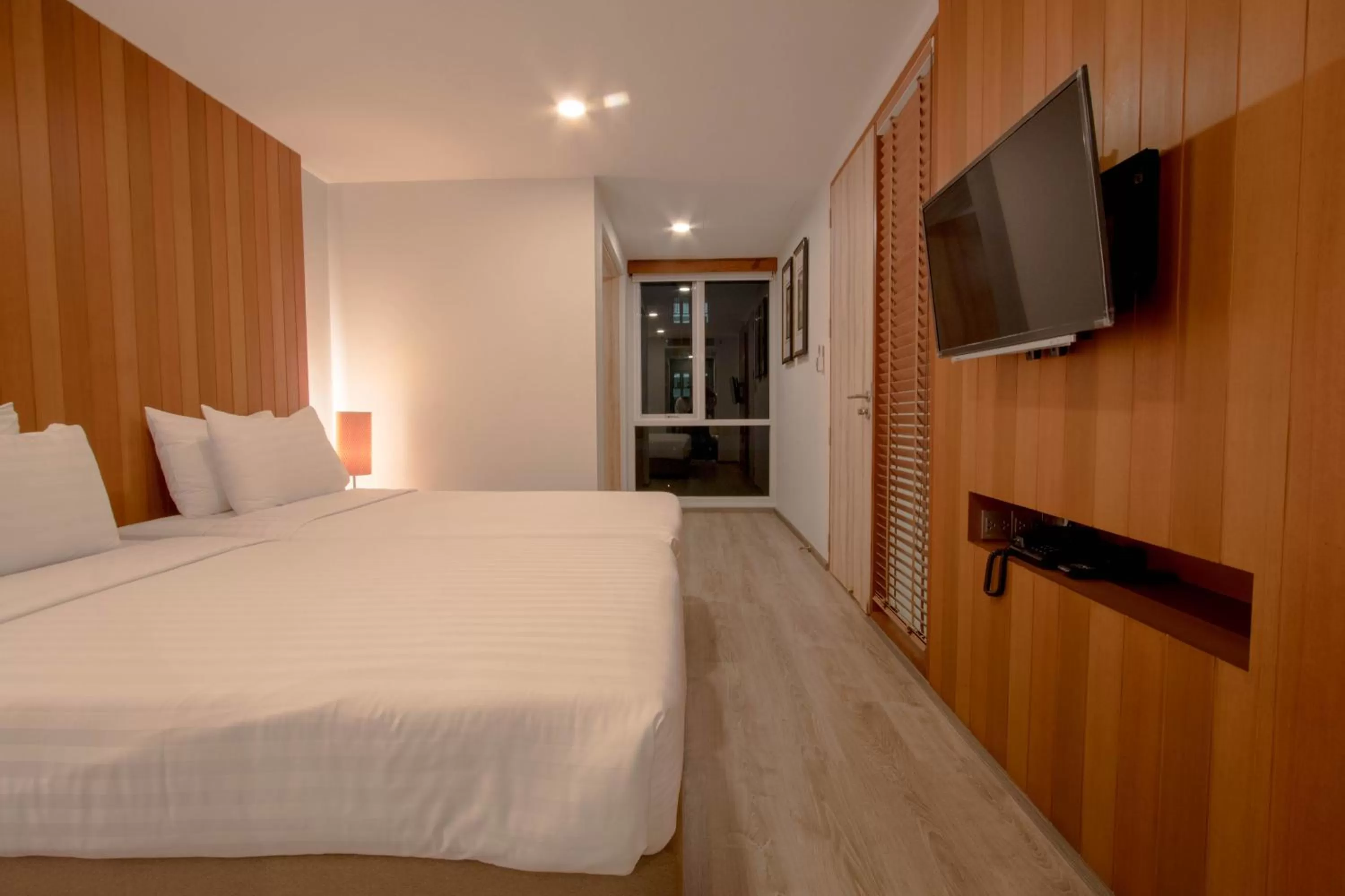 TV and multimedia, Bed in The Residence Rajtaevee Hotel