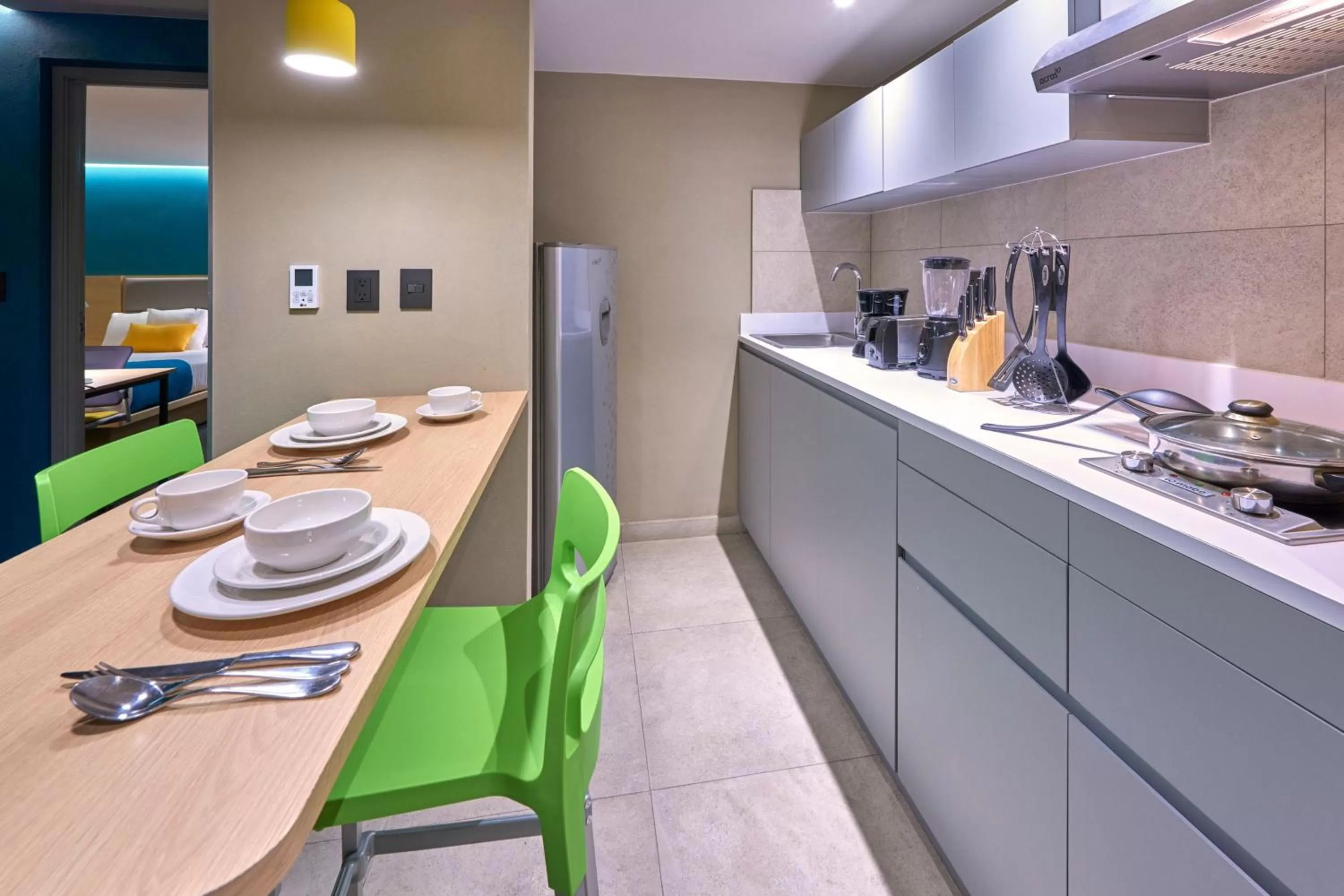Kitchen or kitchenette in City Express by Marriott Suites Toluca