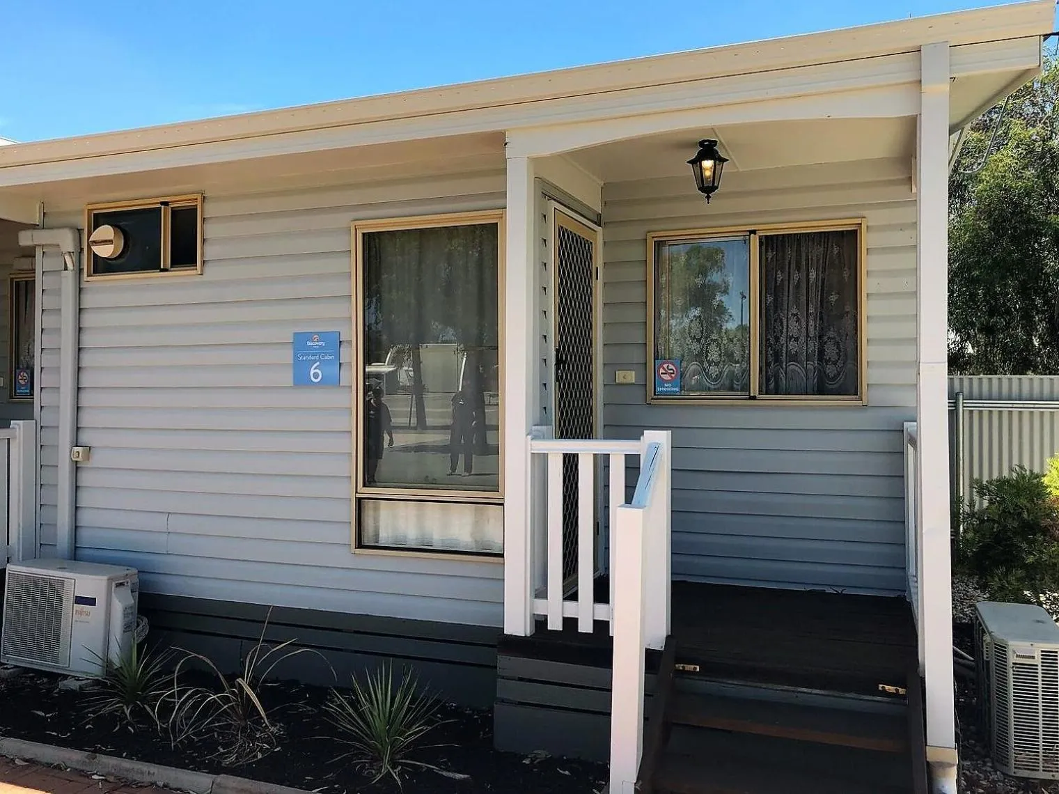 Standard 2 Bedroom Cabin in Discovery Parks - Kalgoorlie Goldfields