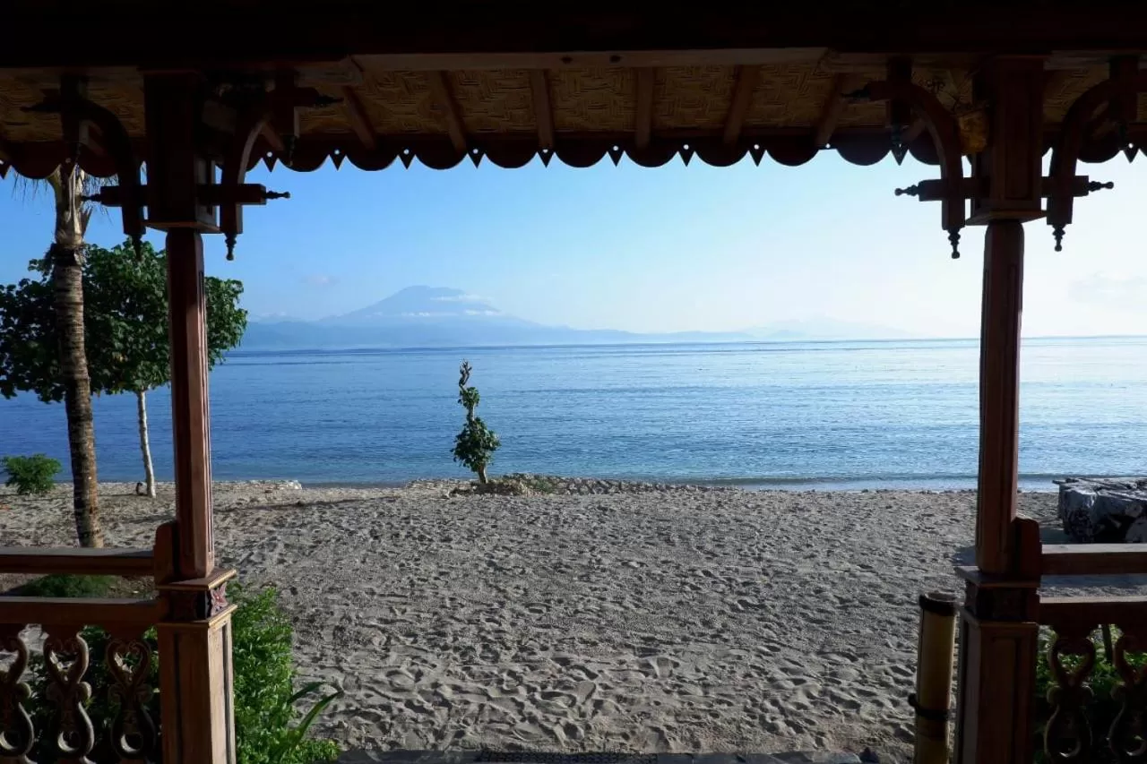 Natural landscape in Blue Harbor Beachfront Villas & Resto