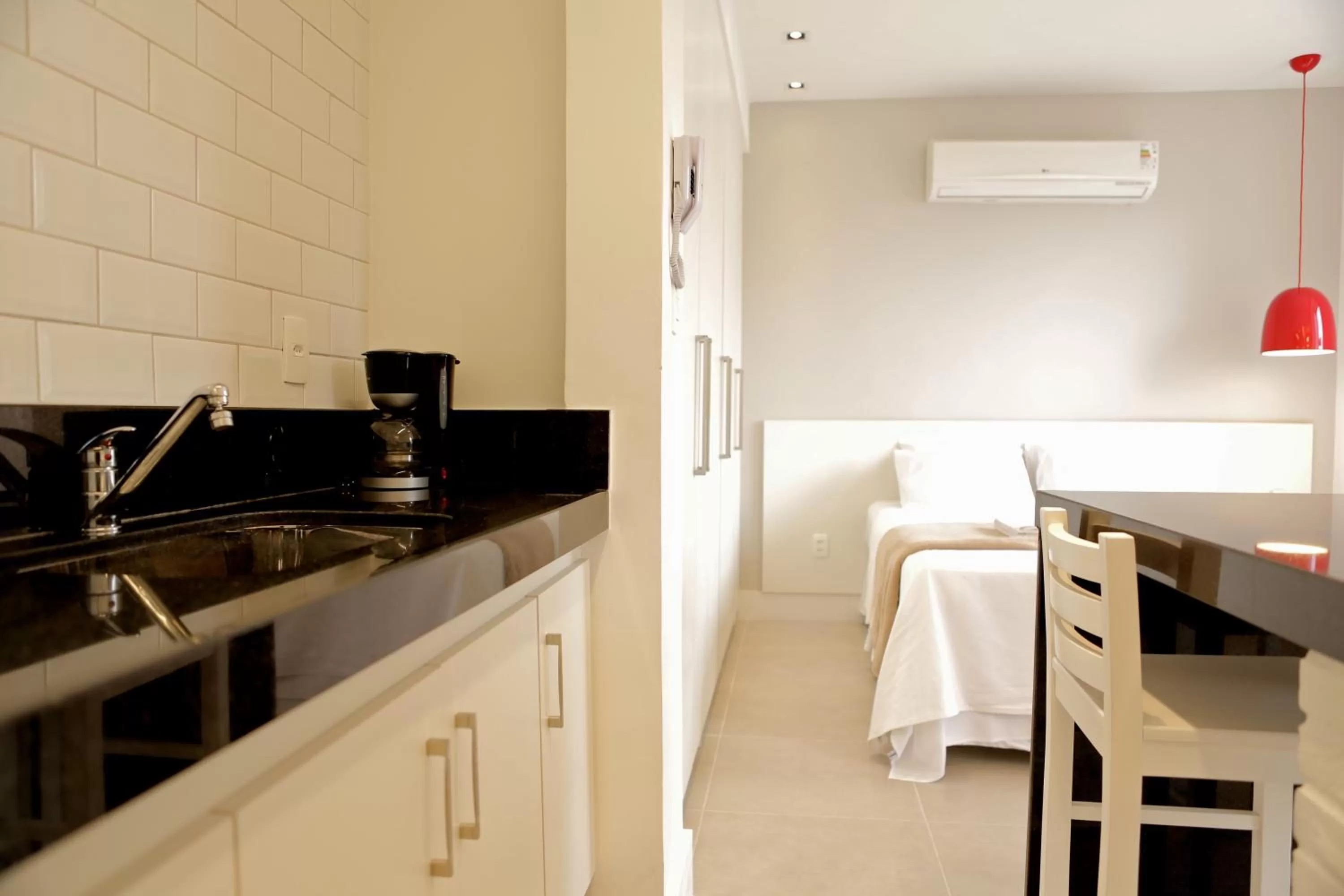 Kitchen or kitchenette in New Sugar Loft Apartments