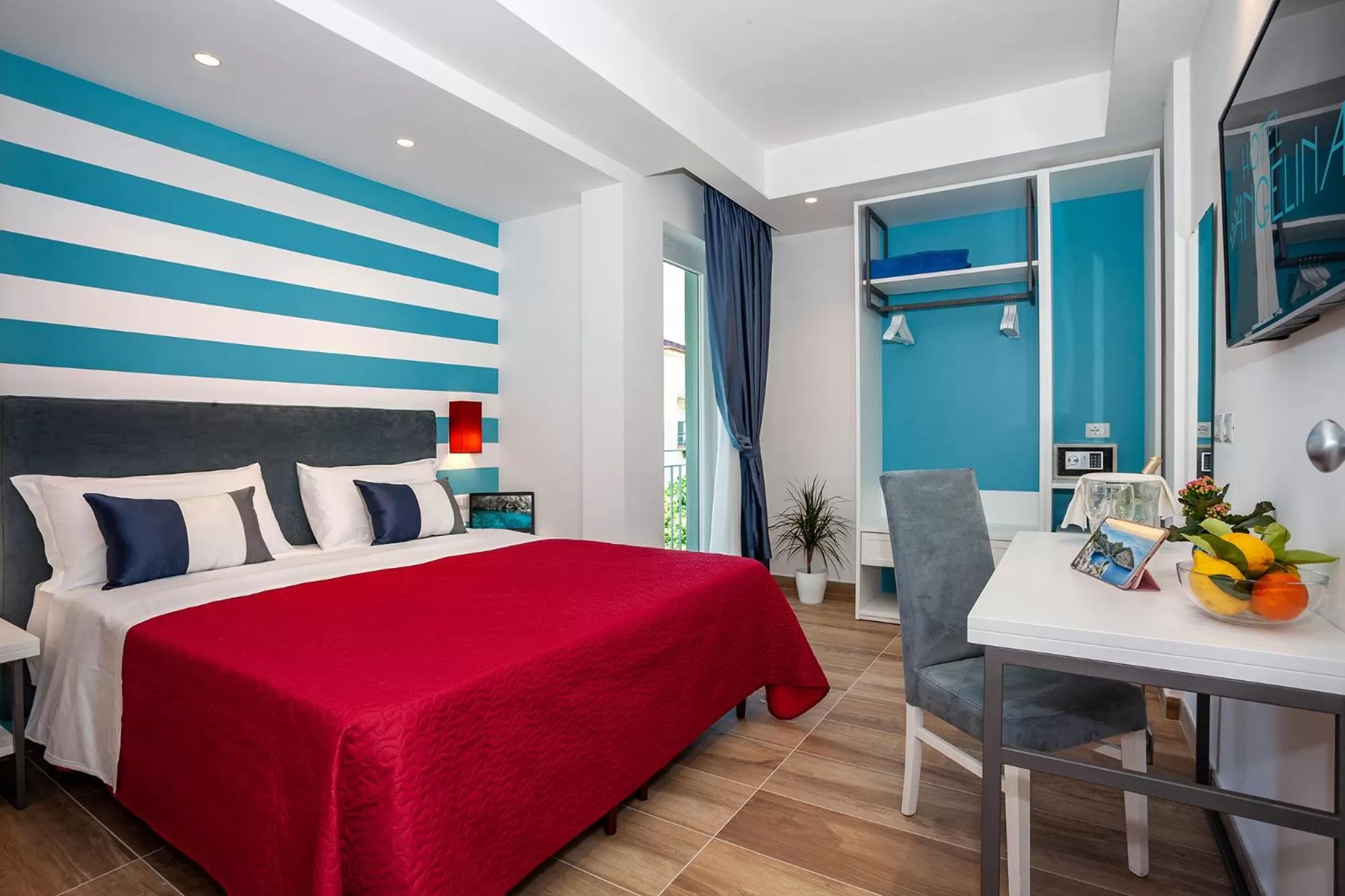 Photo of the whole room, Bed in Hotel Angelina