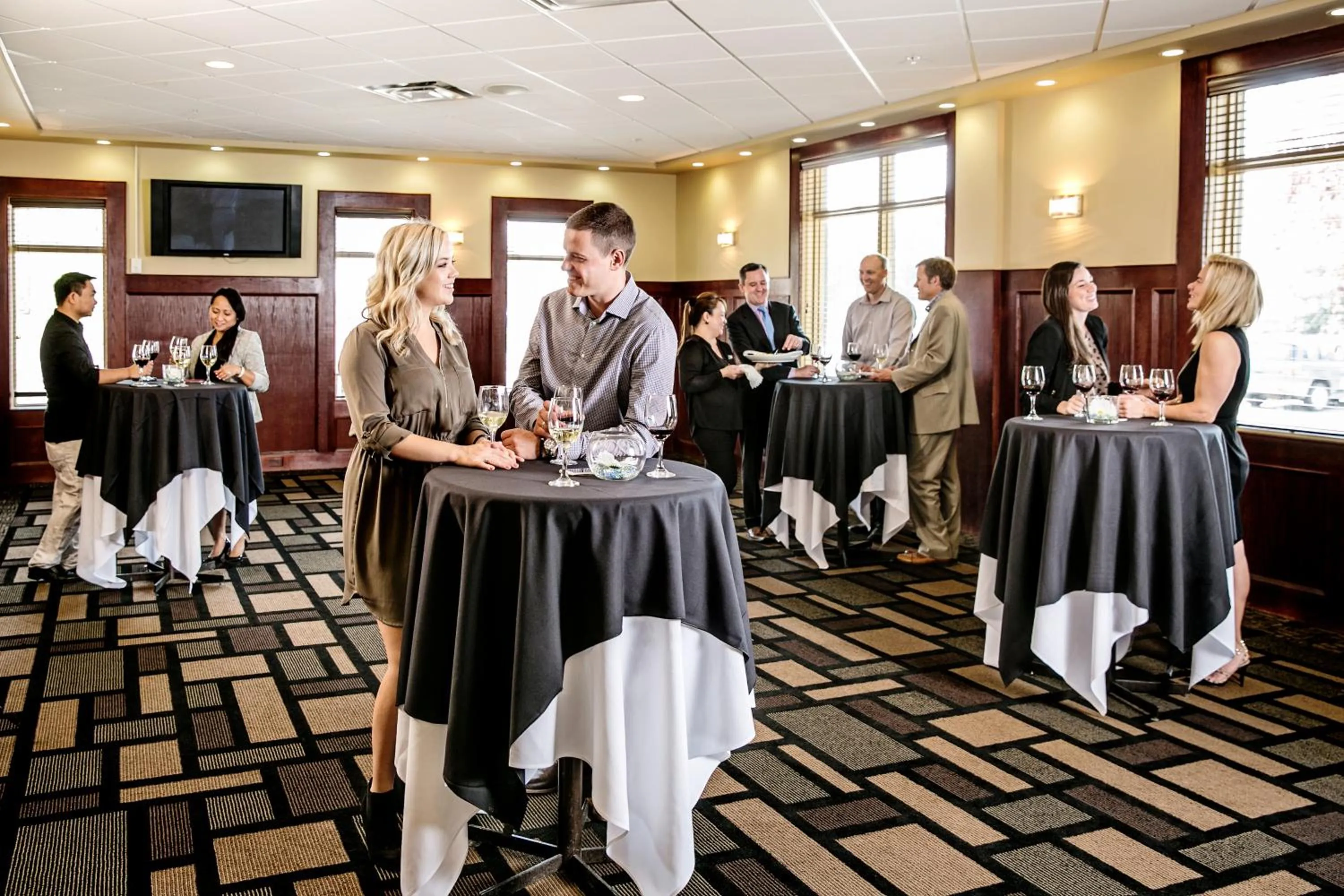 Lounge or bar in Chateau Nova Kingsway