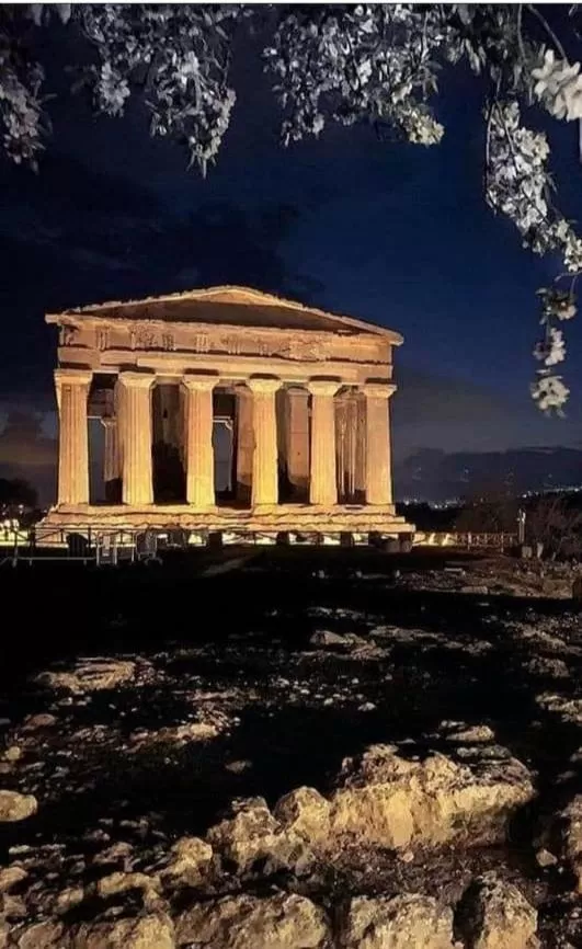 Nearby landmark, Property Building in B&B Batarà - "La Terrazza del Centro"