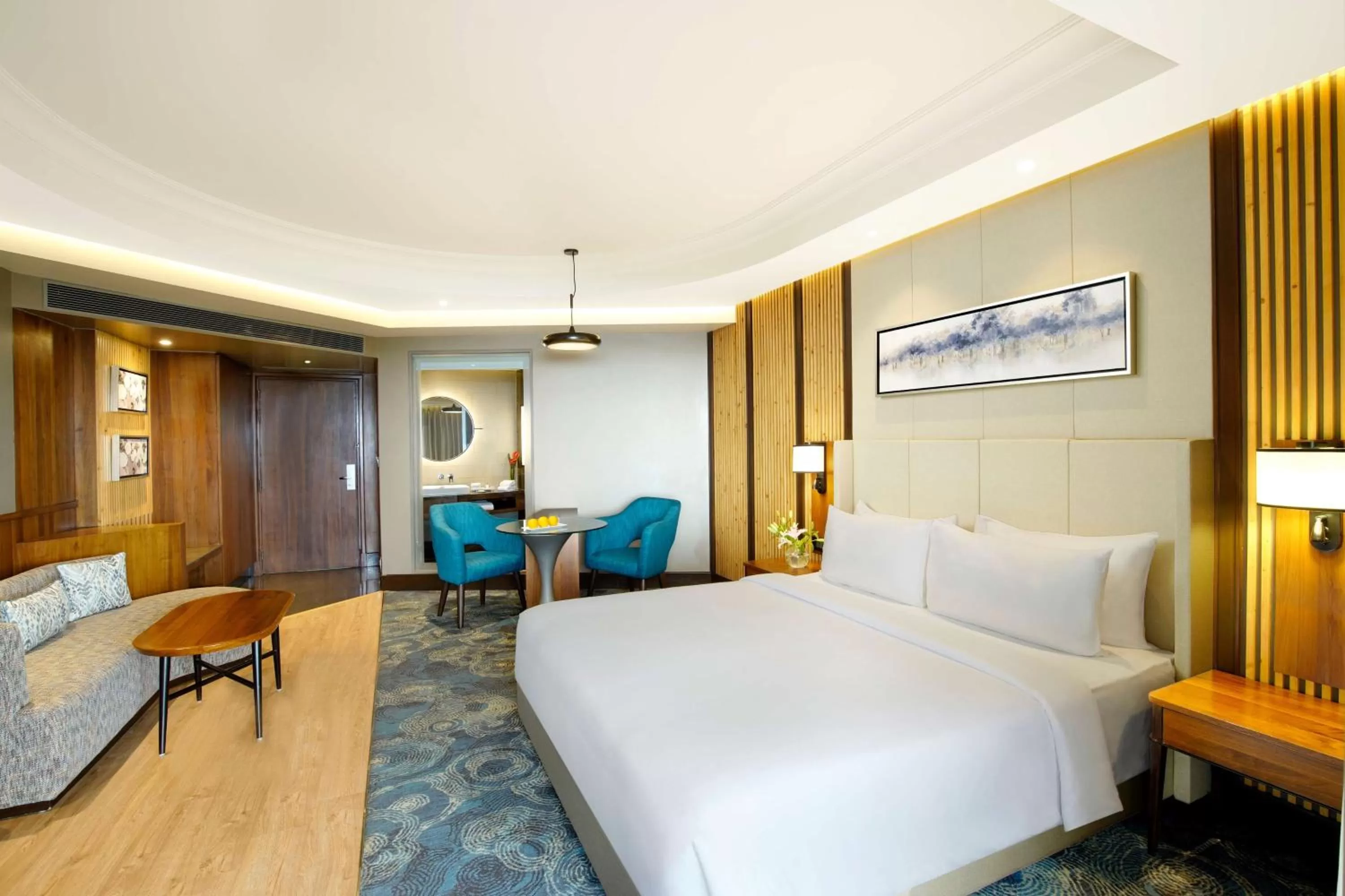 Bedroom in Radisson Blu Resort Dharamshala