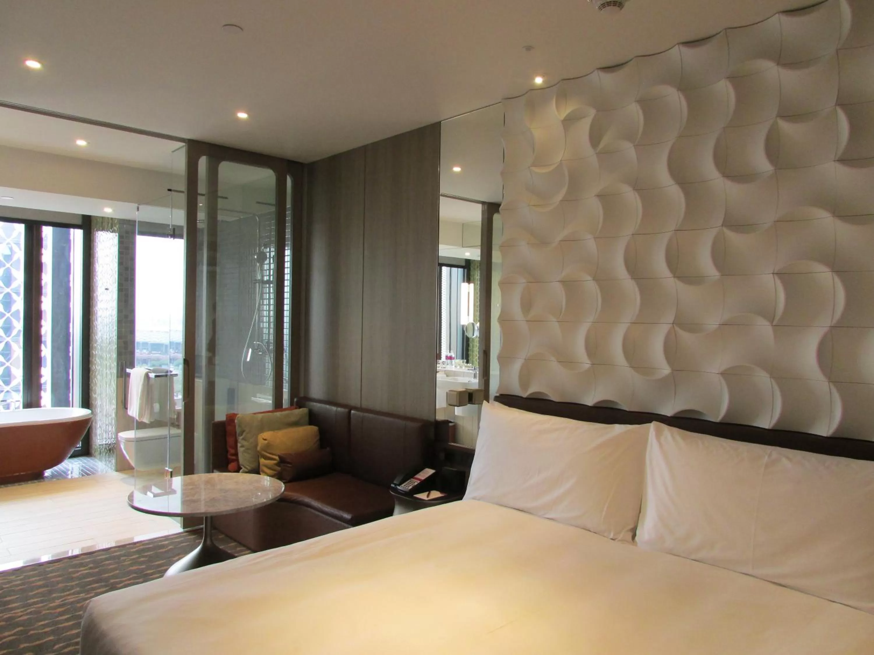 Bedroom, Bed in Crowne Plaza Changi Airport by IHG