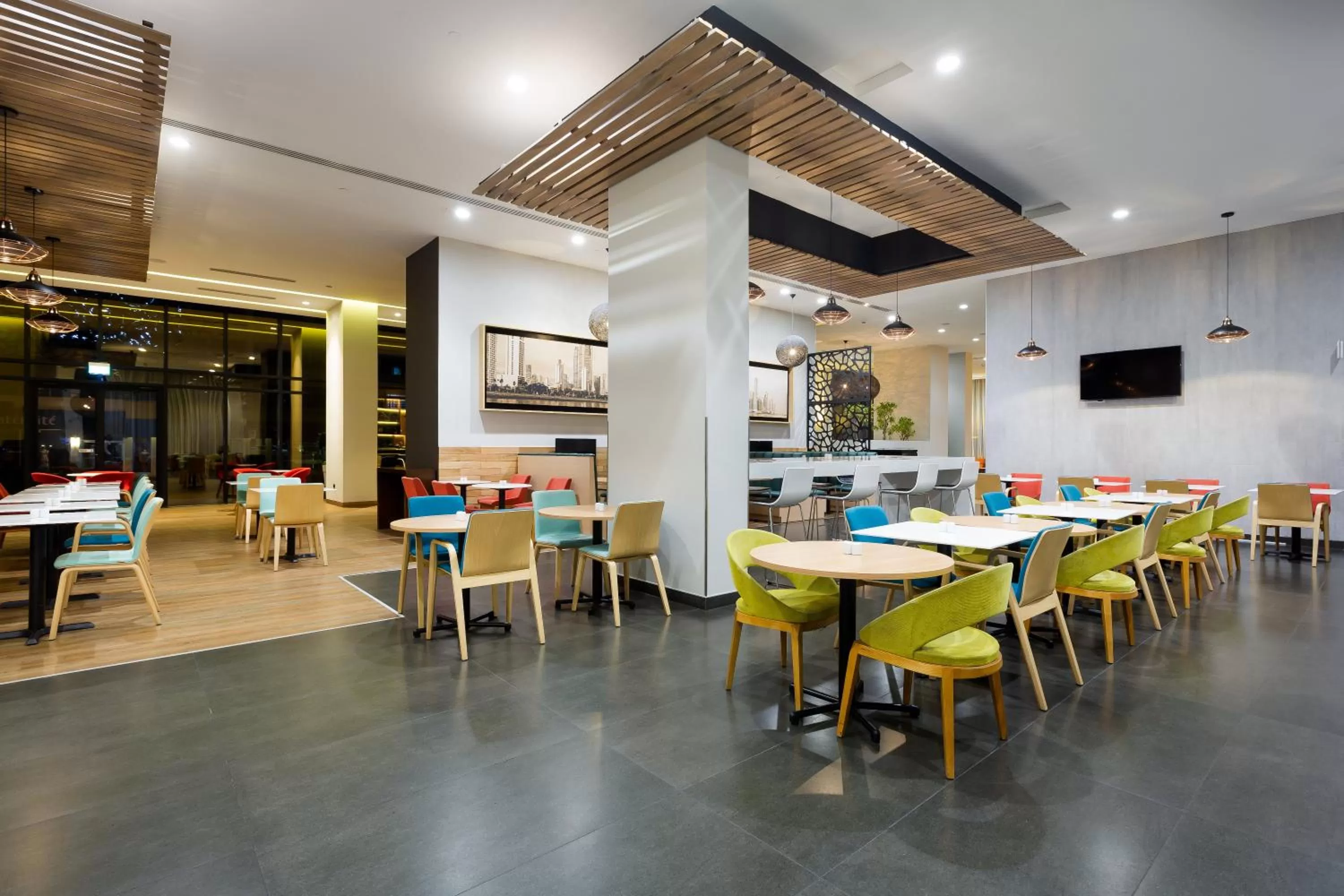 Breakfast in Holiday Inn Panama Distrito Financiero by IHG