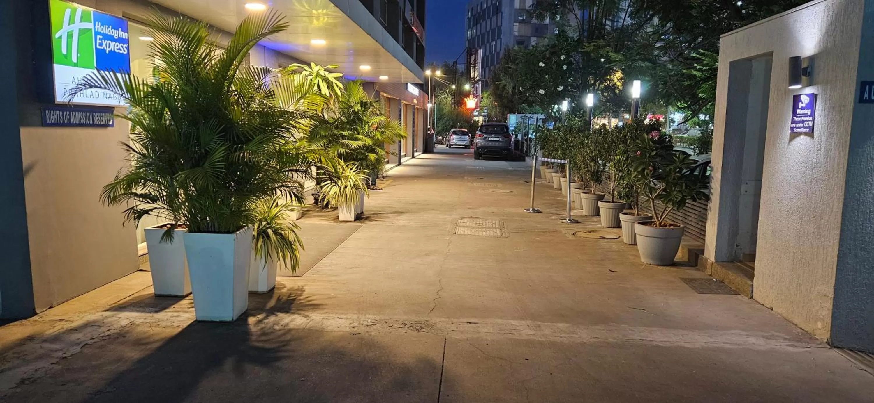 Night in Holiday Inn Express Ahmedabad Prahlad Nagar by IHG