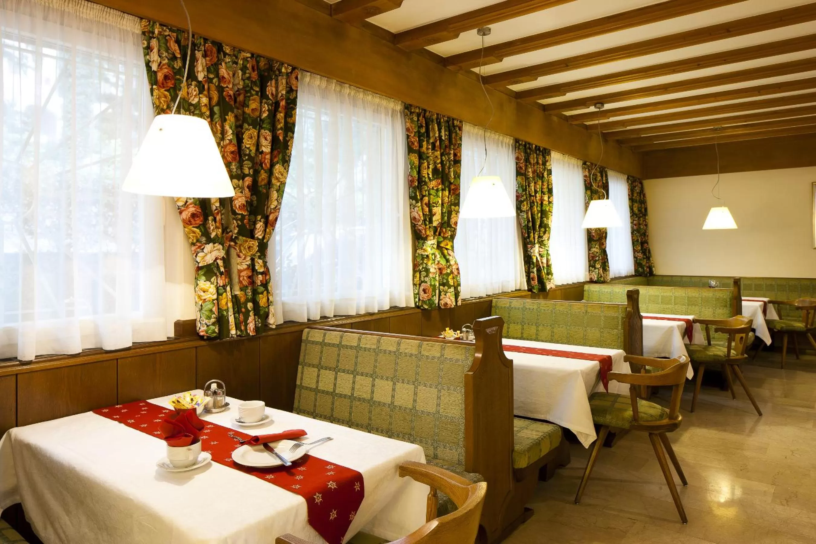 Lounge or bar in Hotel Aster