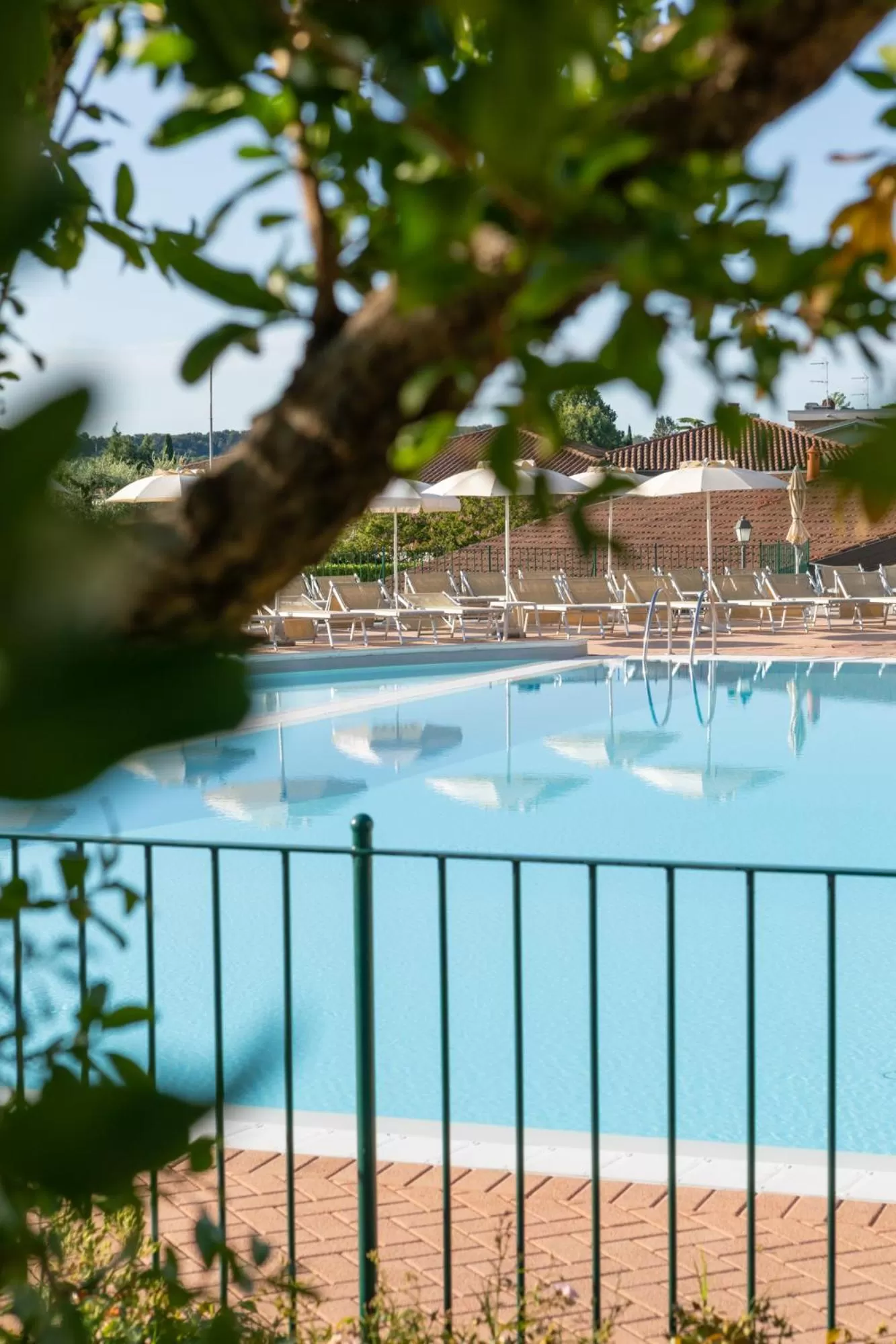 Swimming pool in Le Terrazze sul Lago Hotel & Residence