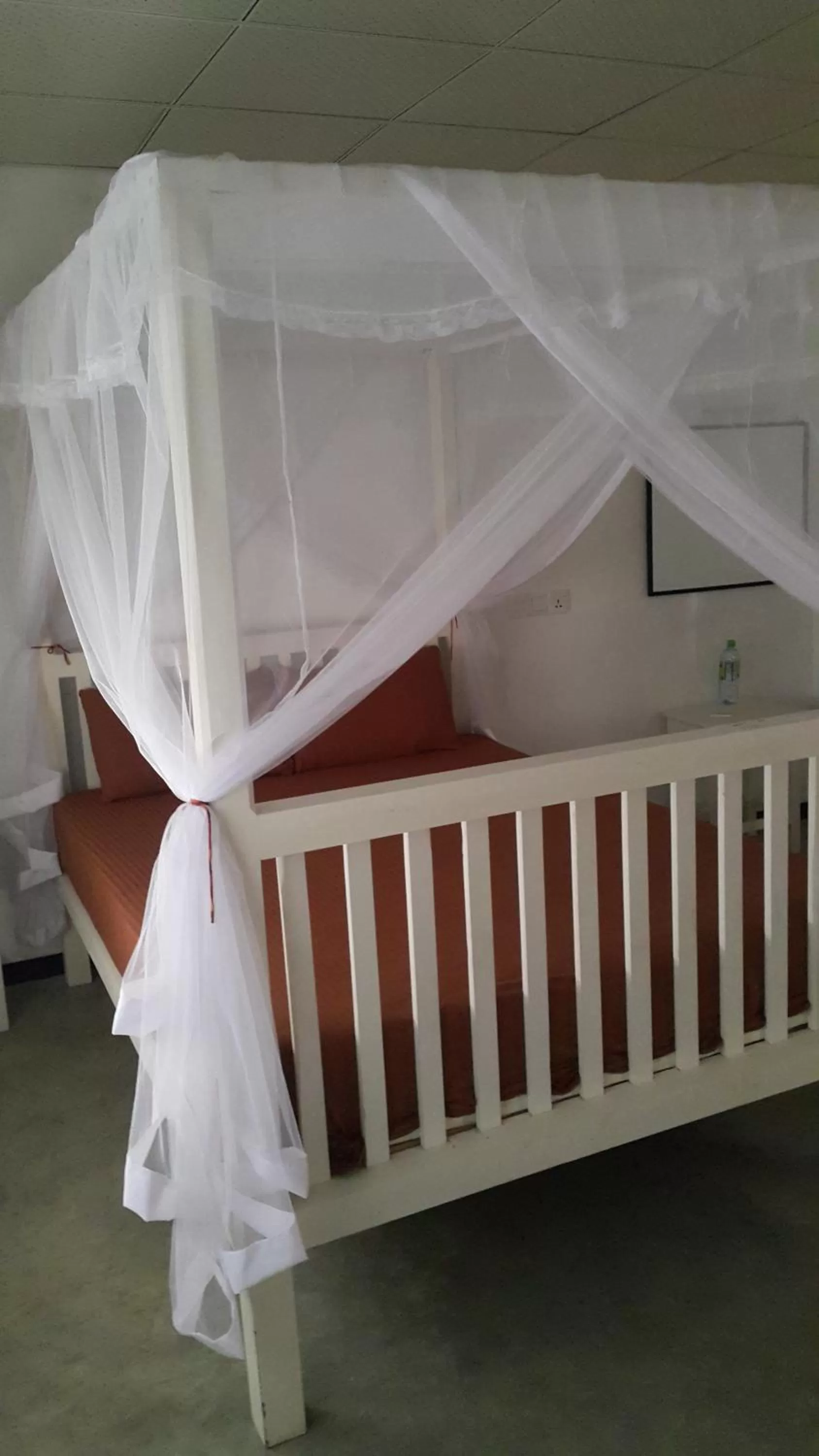 Bedroom in Green Almond Hotel