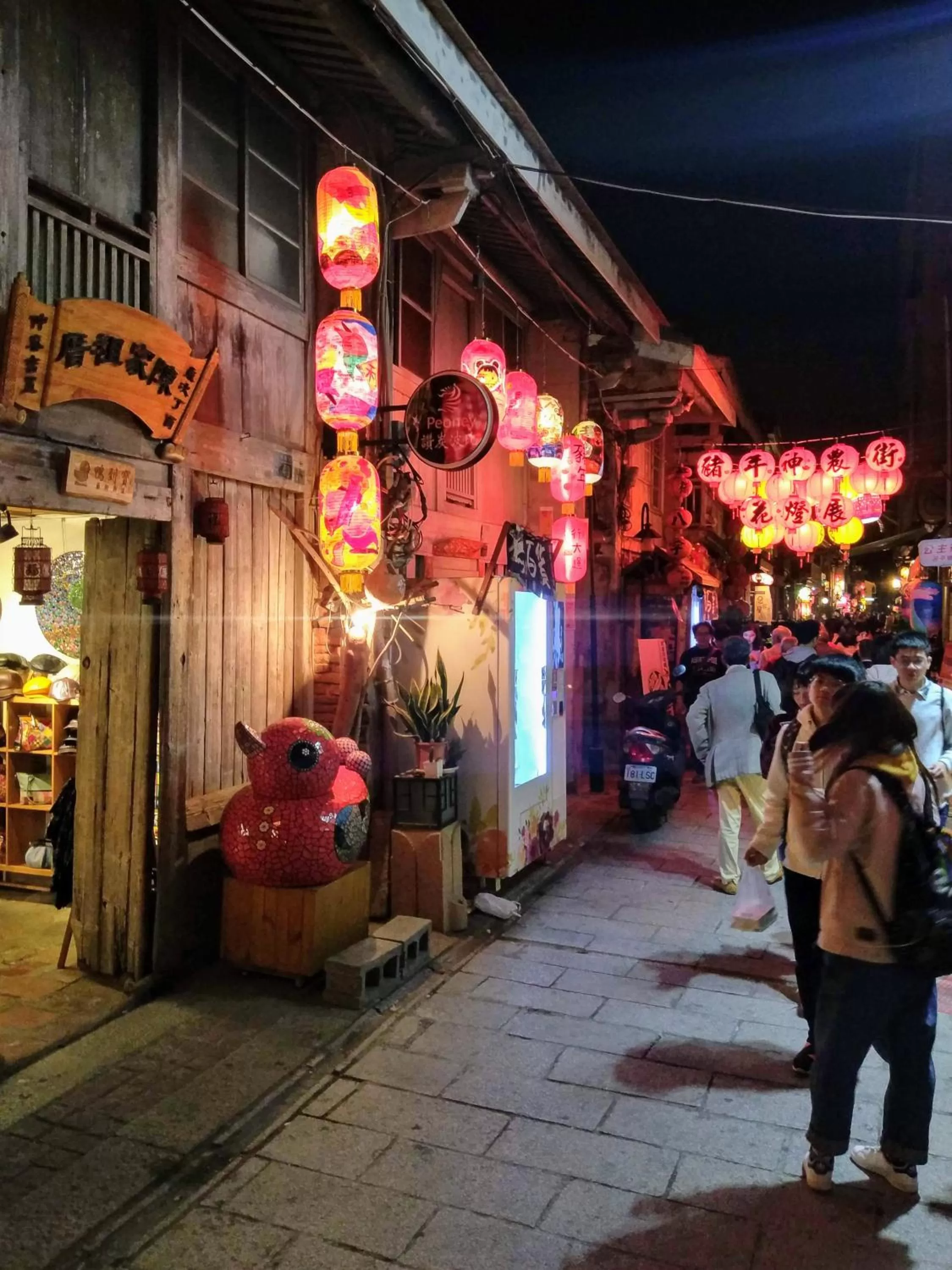Street view in 台南星鑽國際商旅 Hua Hotel