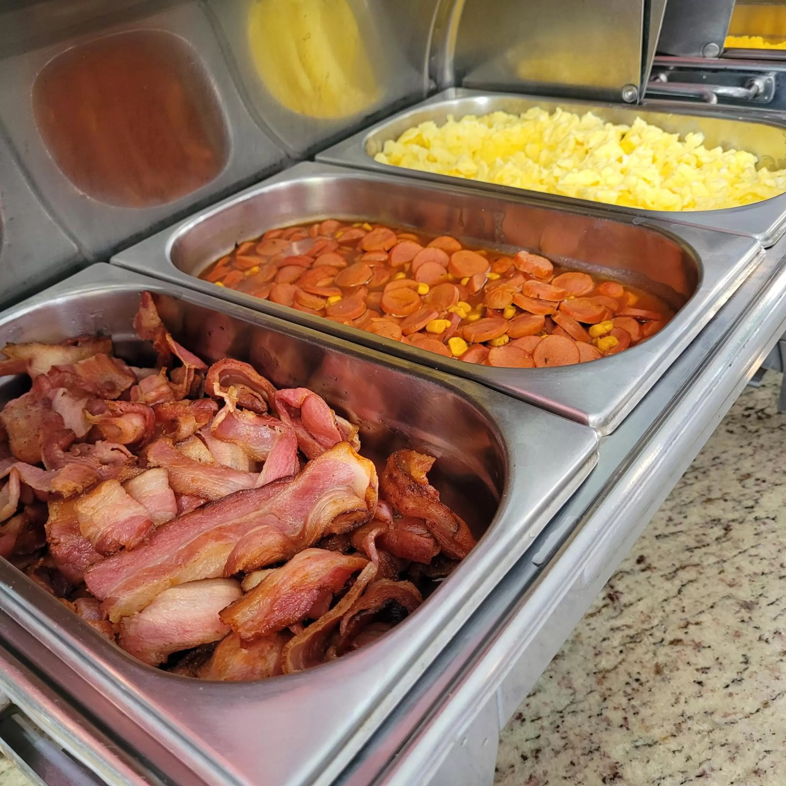 Breakfast in Porto Mar Hotel