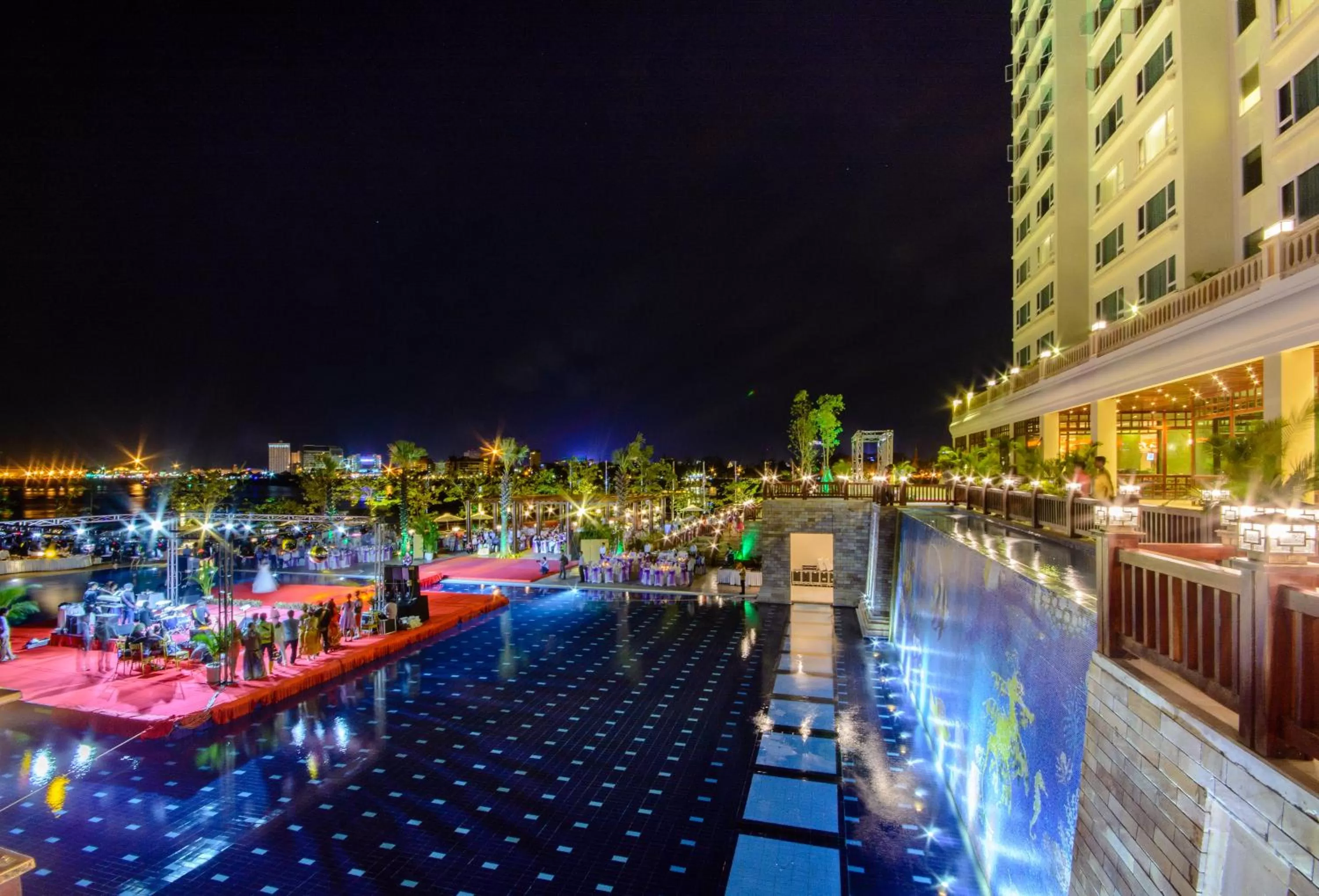 Entertainment in Sokha Phnom Penh Hotel