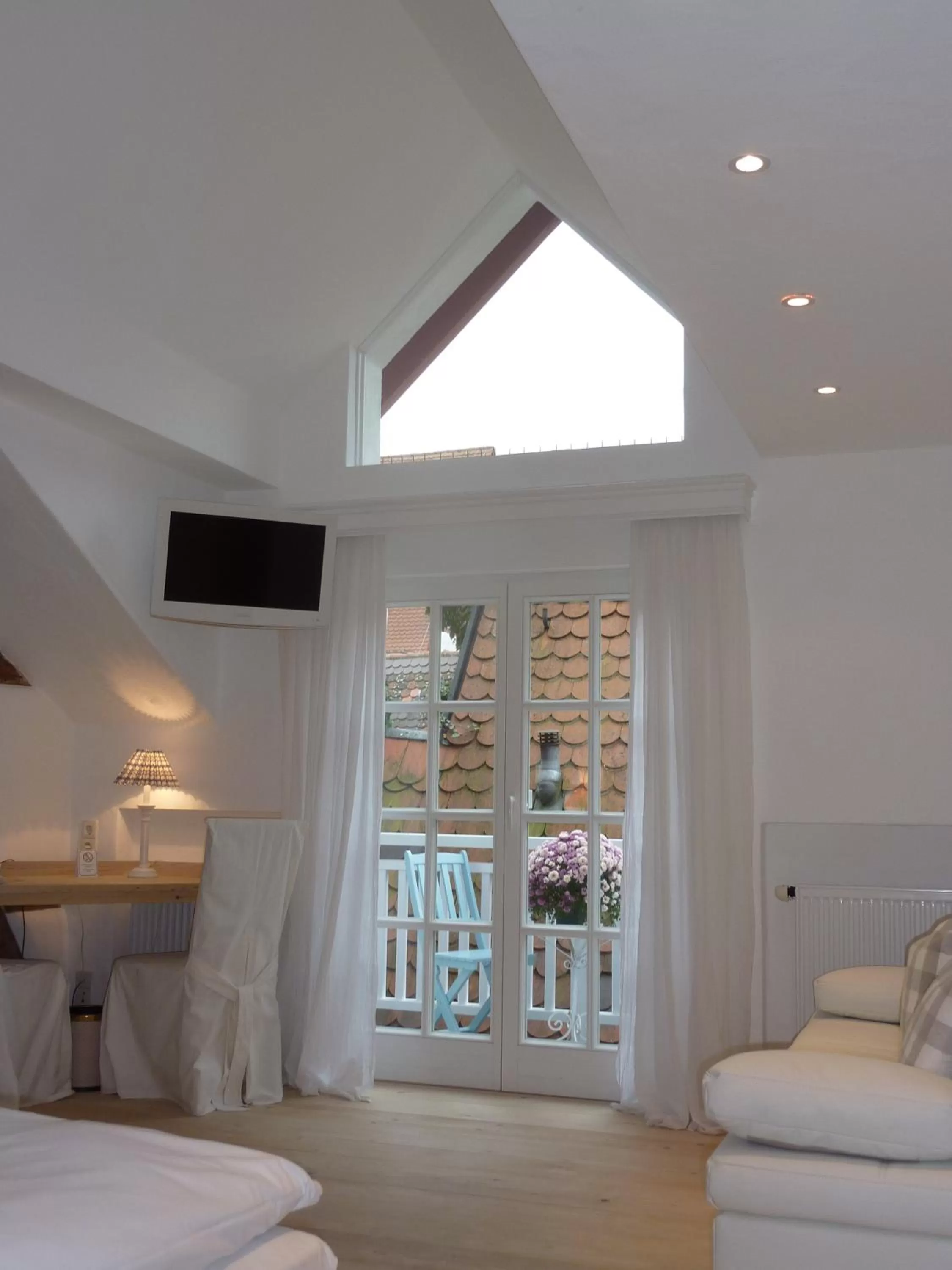 Bedroom, Bed in Boutique Hotel am Rathaus - Reblaus