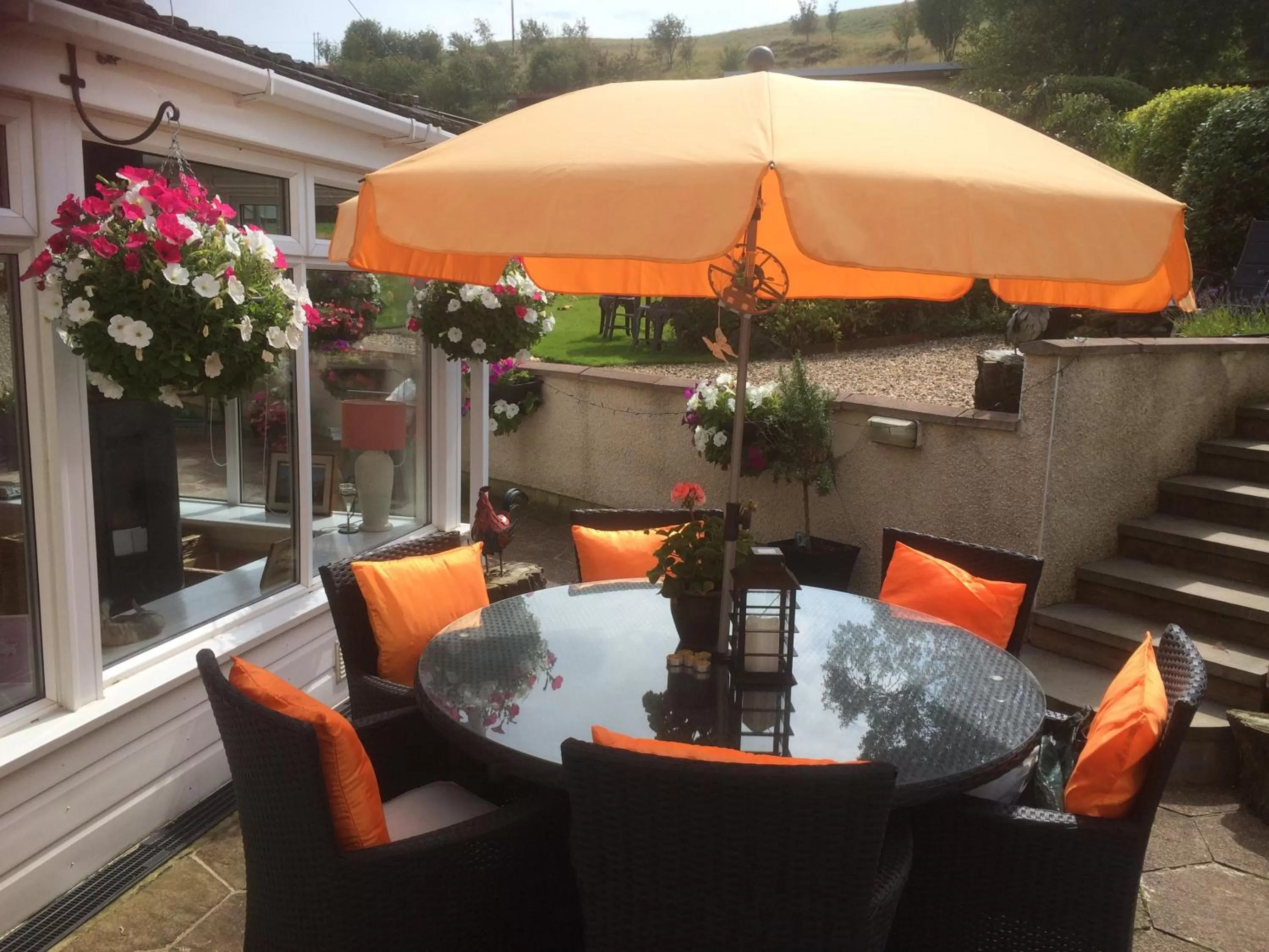 Restaurant/Places to Eat in Craig Park House