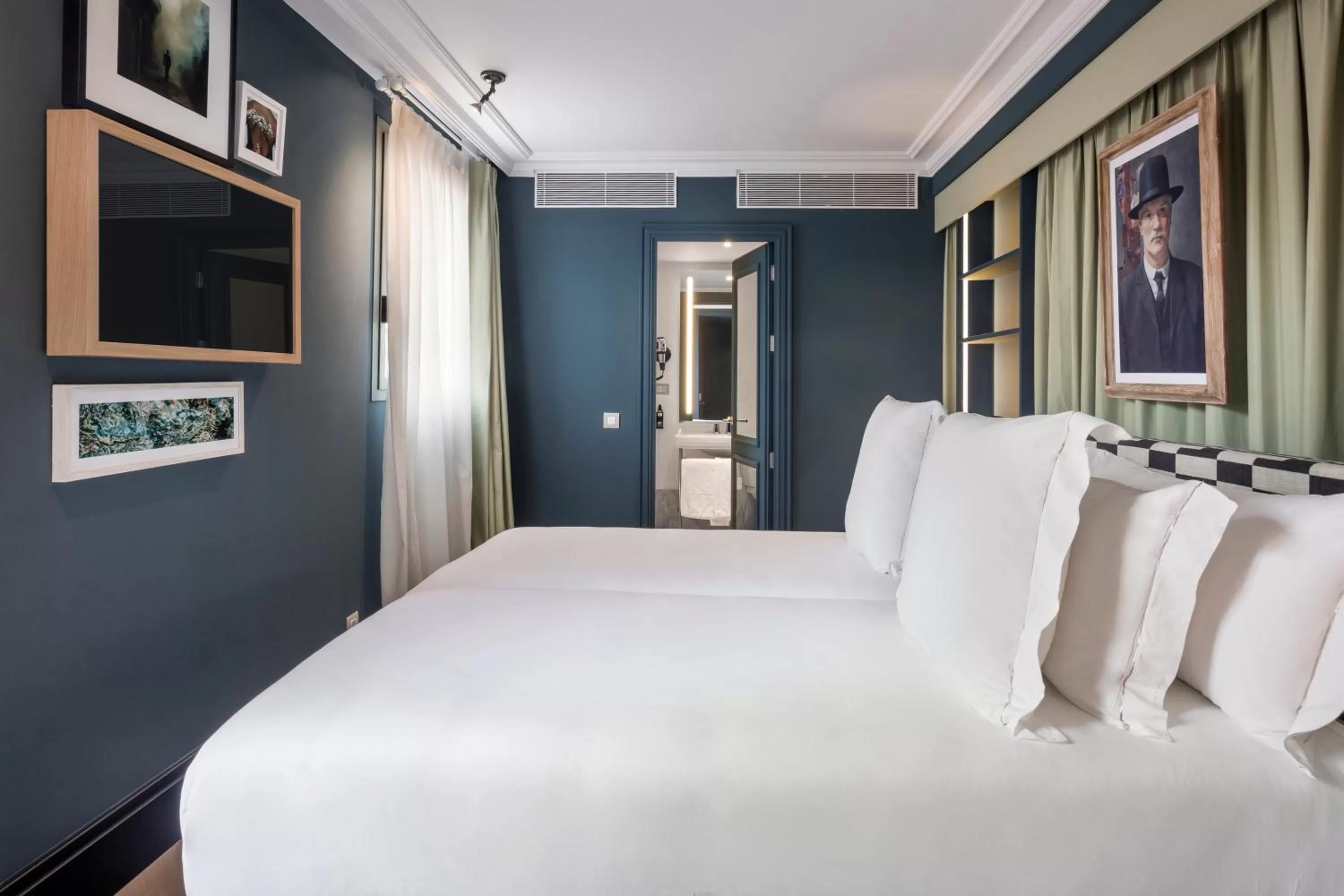 TV and multimedia, Bed in One Shot Aragó