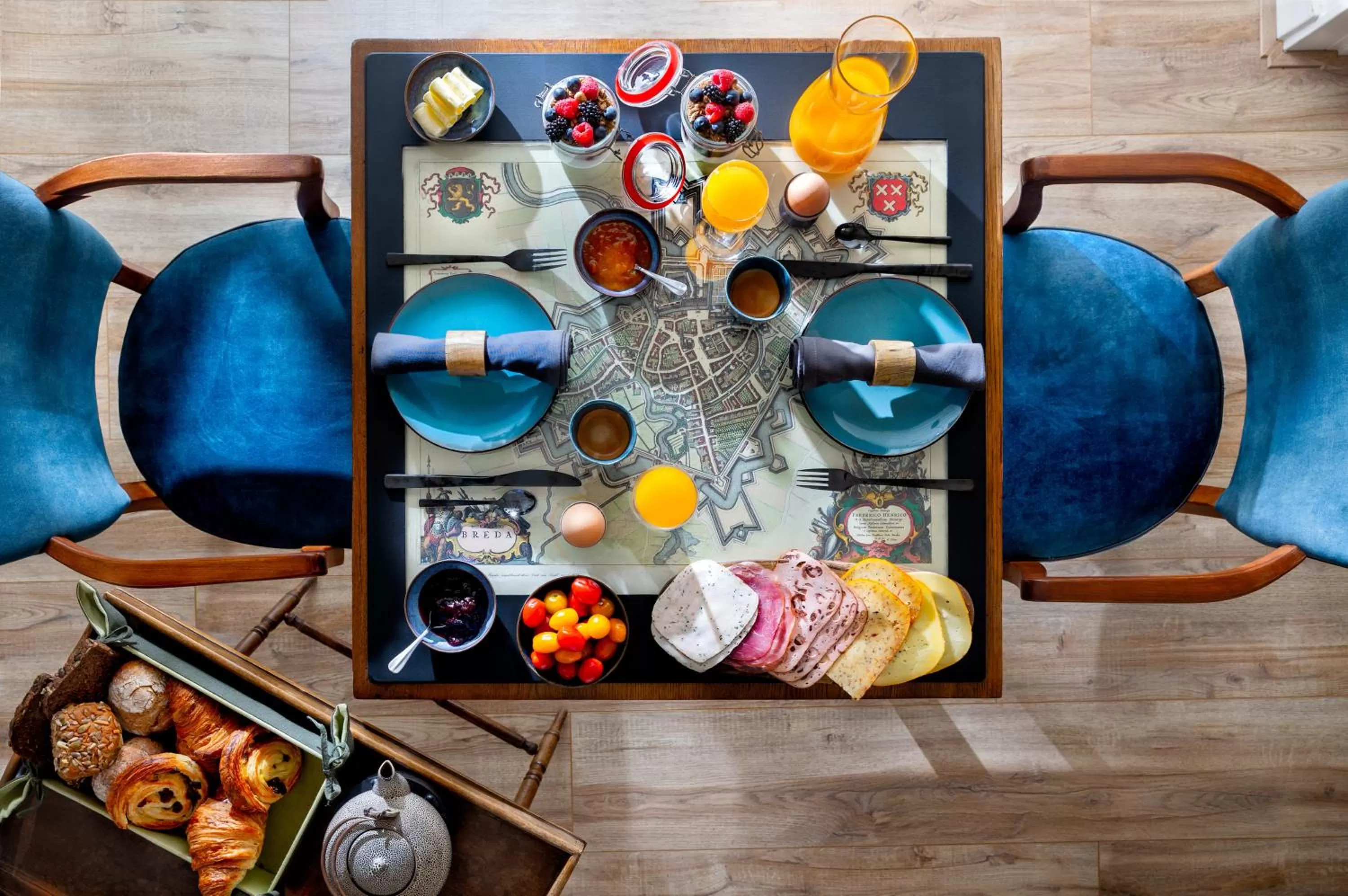 Food and drinks in Bed & Breakfast - Gallery 't Speelhuys