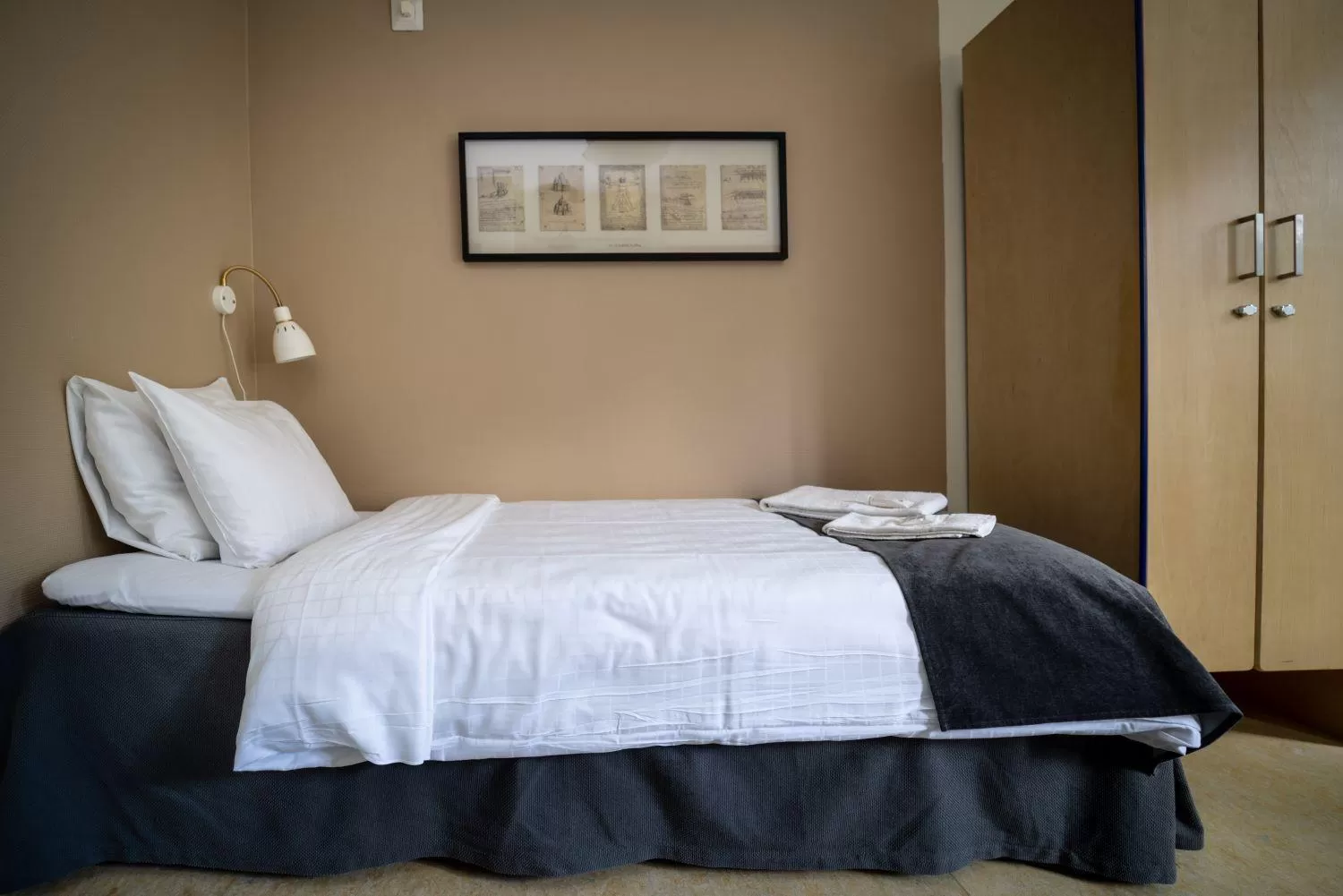 Bed in Miatorp Hotell