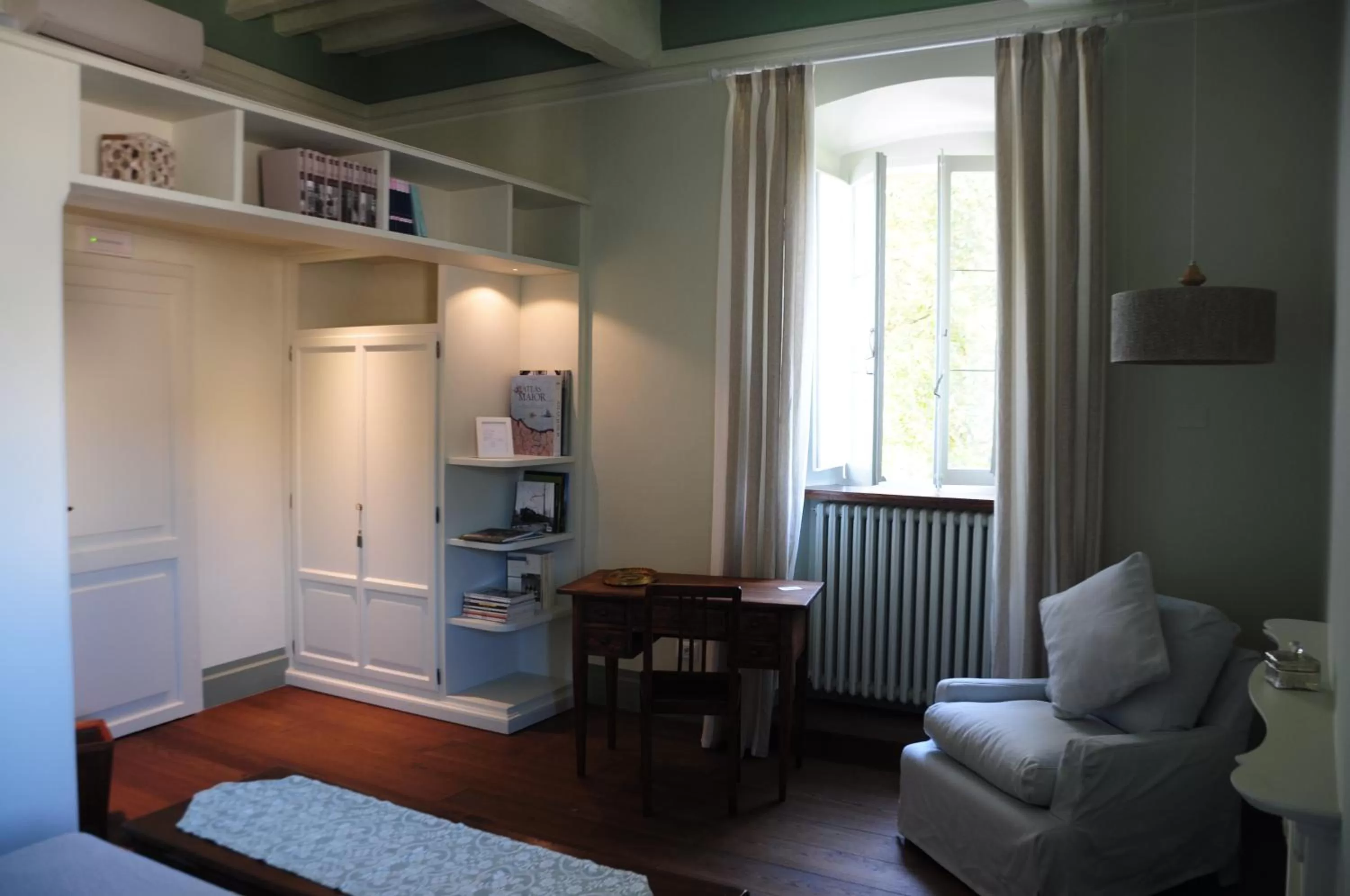 Seating Area in Oberdan Ospitalita'