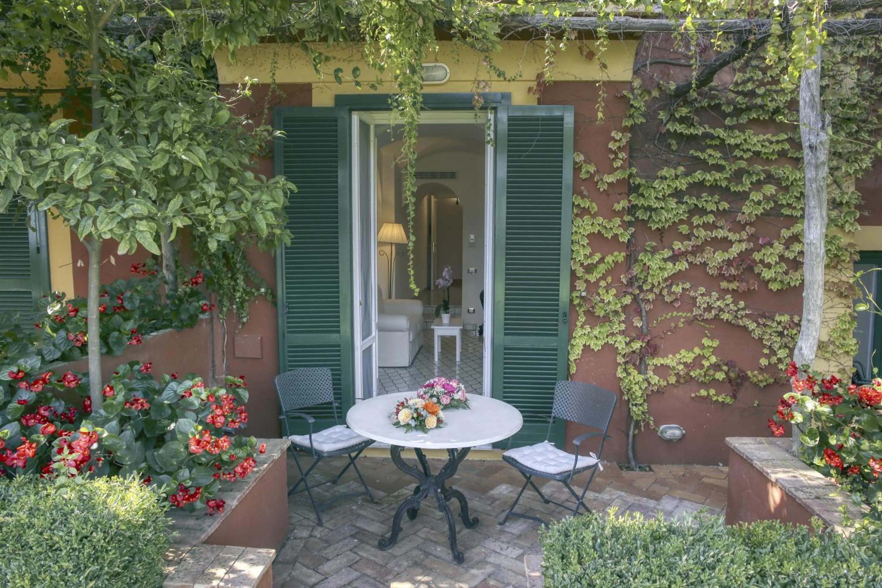 Patio in Palazzo Confalone