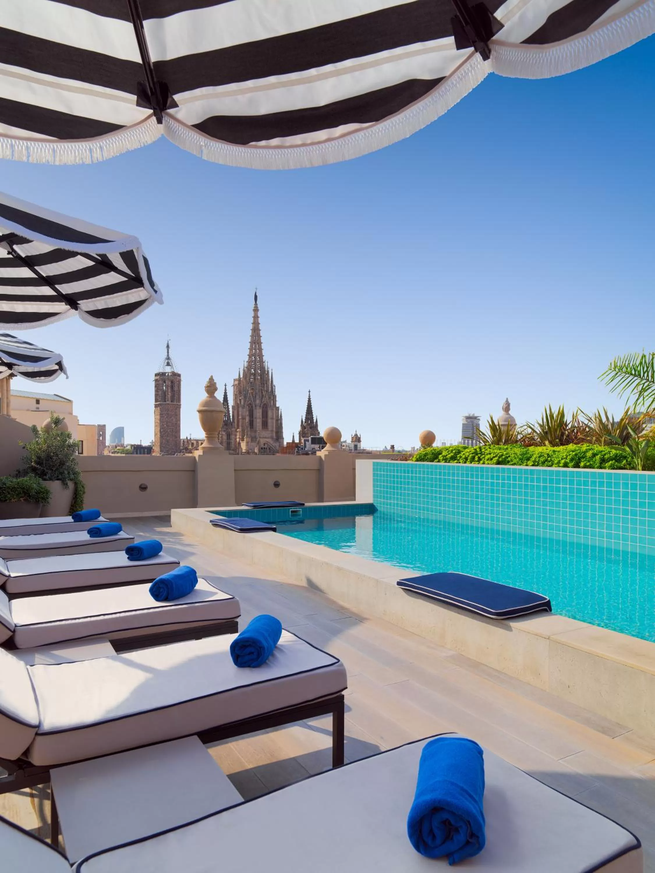 Balcony/Terrace in H10 Madison 4* Sup