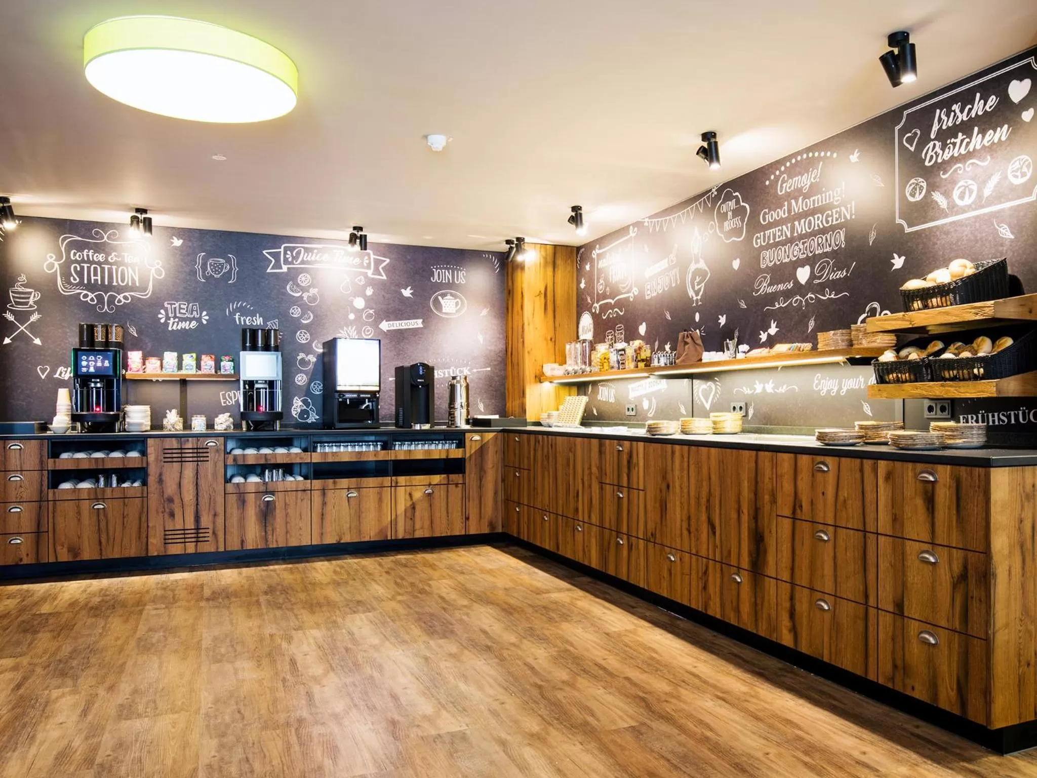 Restaurant/places to eat in RiKu HOTEL Ulm