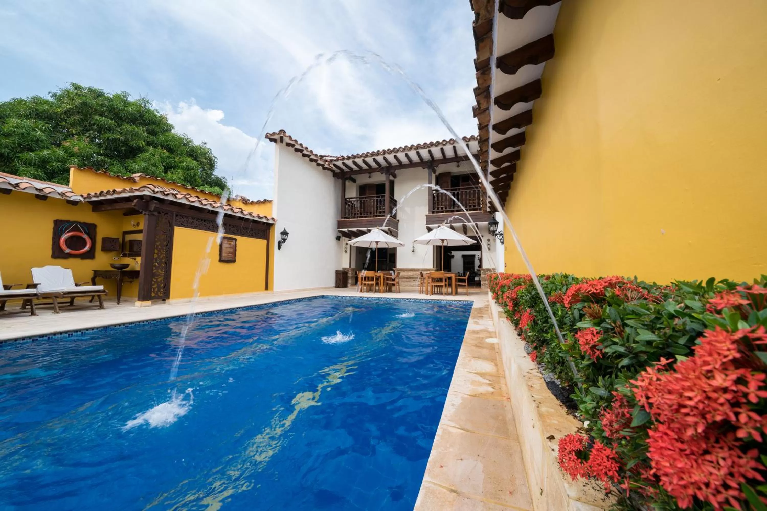 Swimming pool in Nueva Granada Hotel Colonial -Centro Histórico-