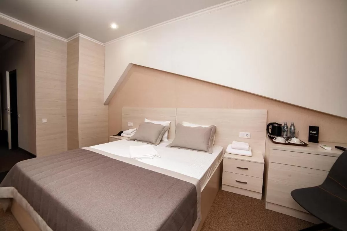 Coffee/tea facilities in Meridian