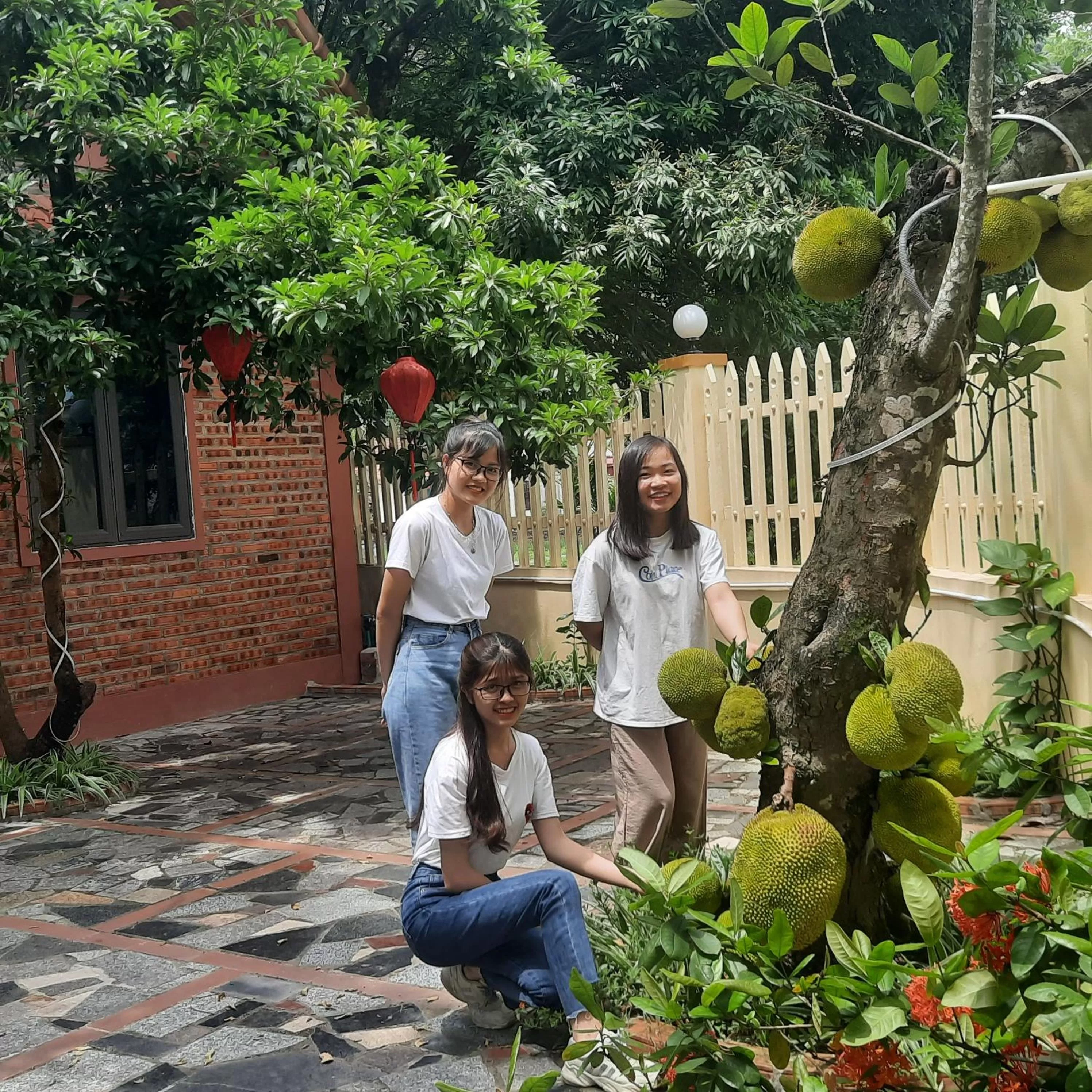 group of guests in Trang An Elegant Homestay