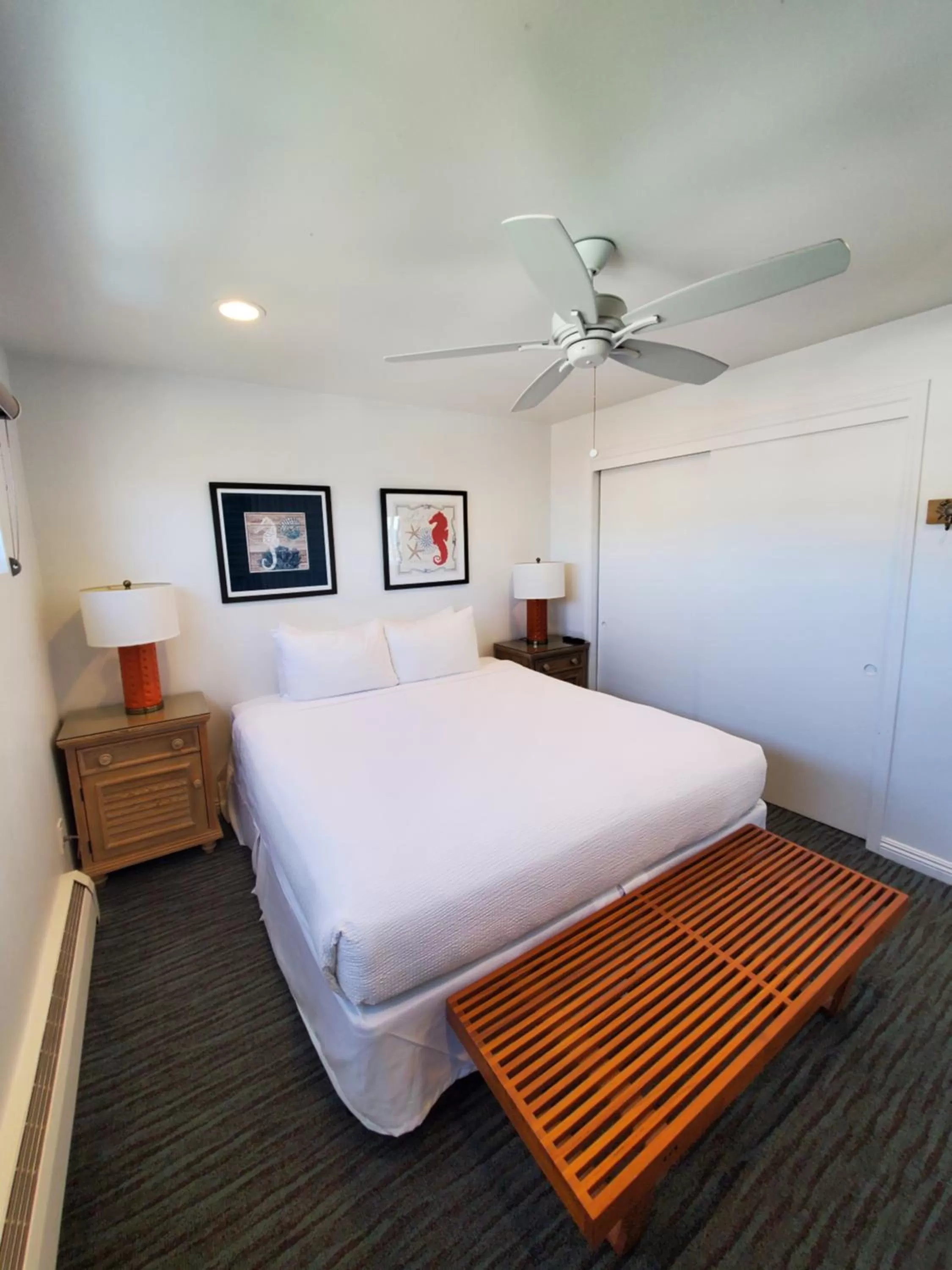 Bedroom, Bed in Sea Horse Resort