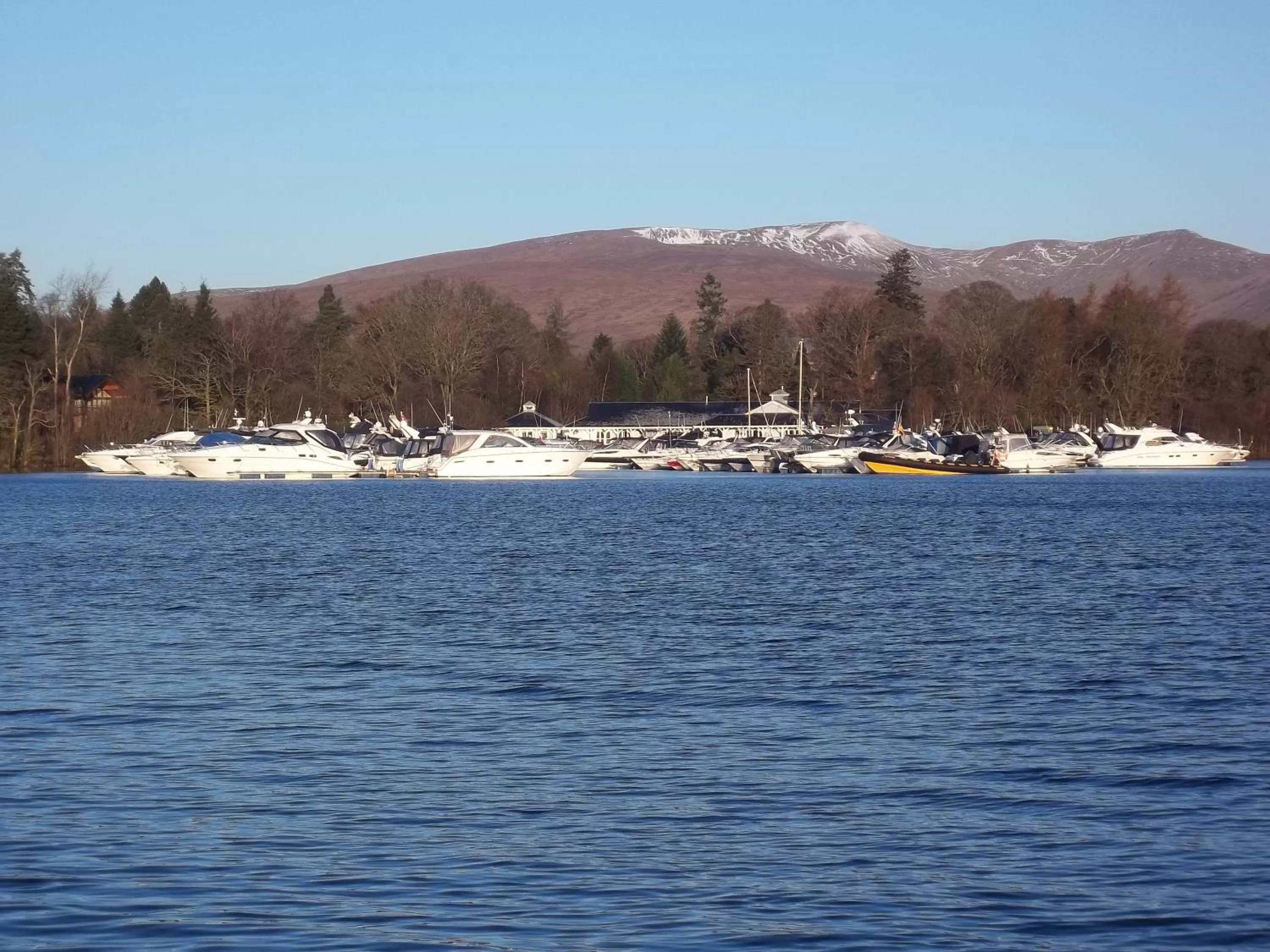 Day in Glenfern Guest House and a separate Cottage with its own private hot tub