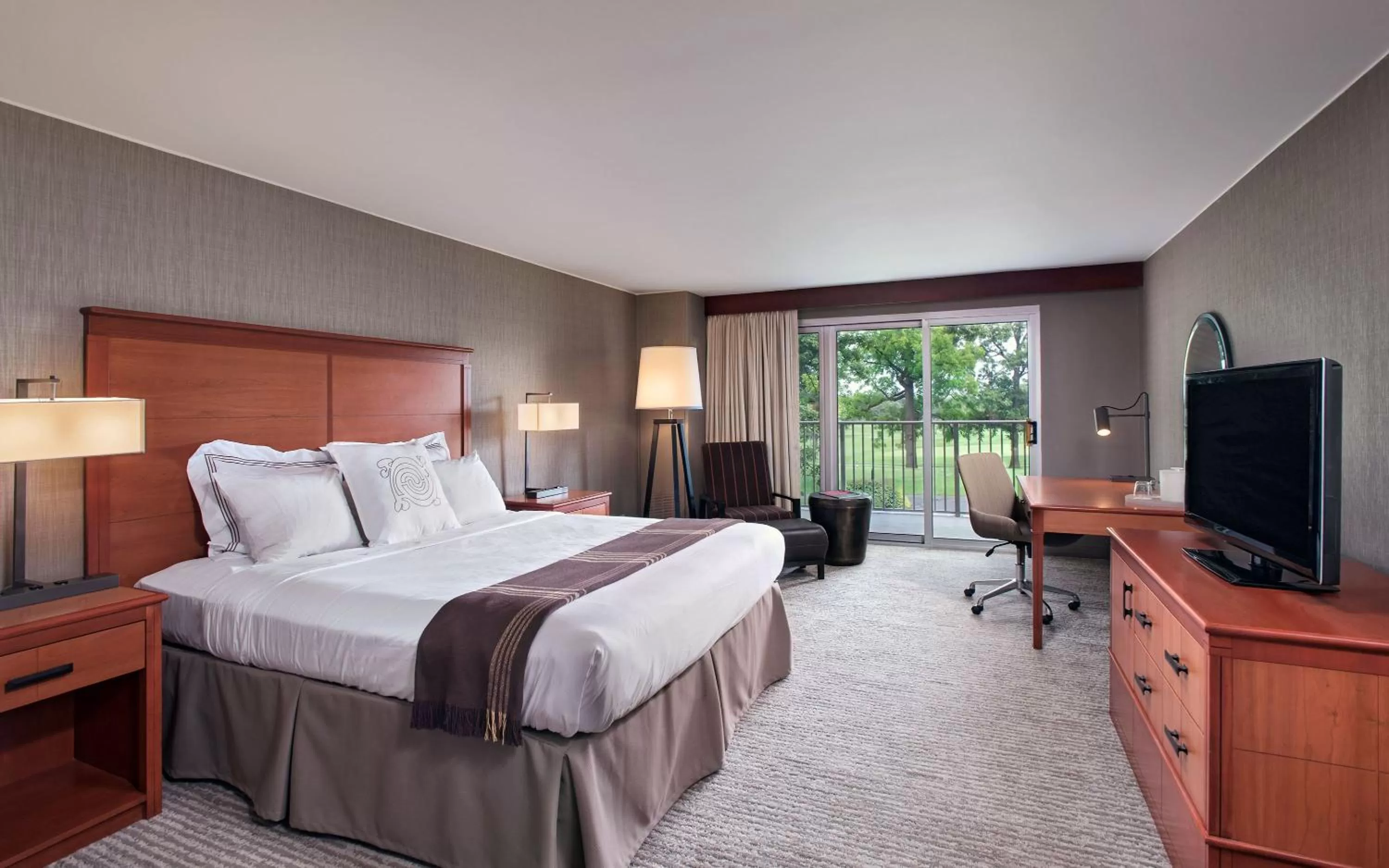 Bedroom, Bed in Eaglewood Resort & Spa