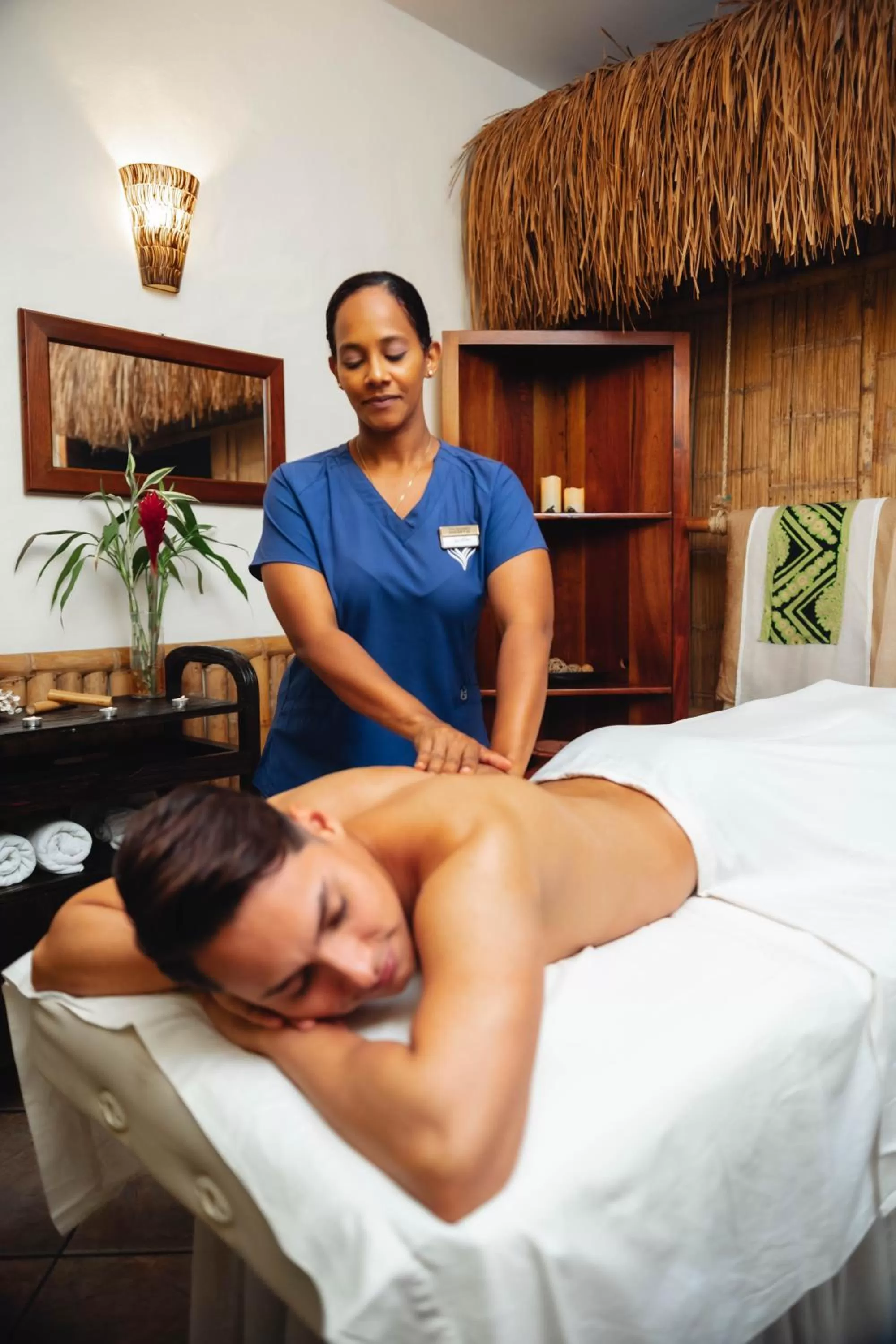 Massage in Valle Escondido Resort