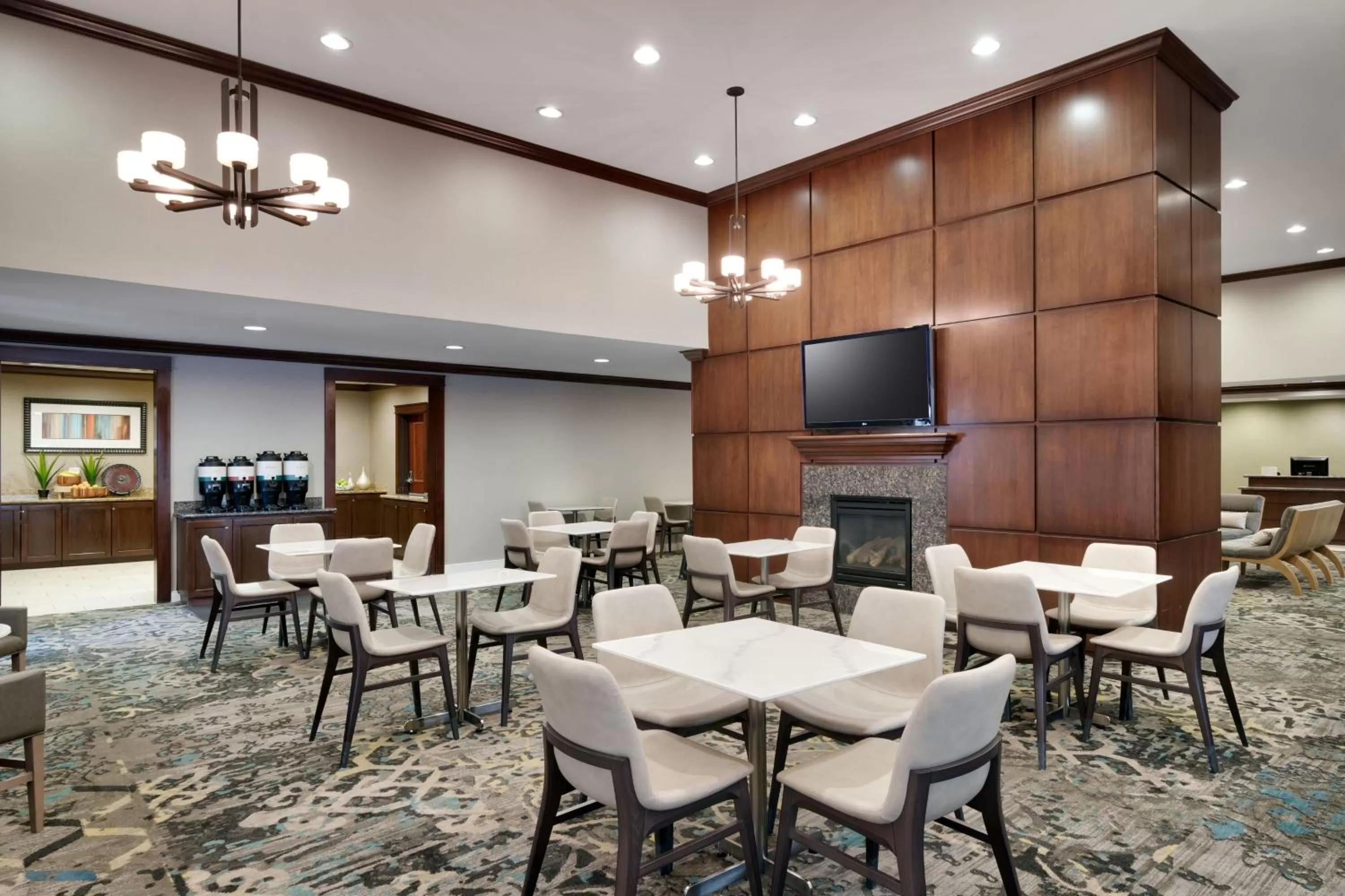 Restaurant/places to eat in Residence Inn by Marriott Houston I-10 West/Park Row