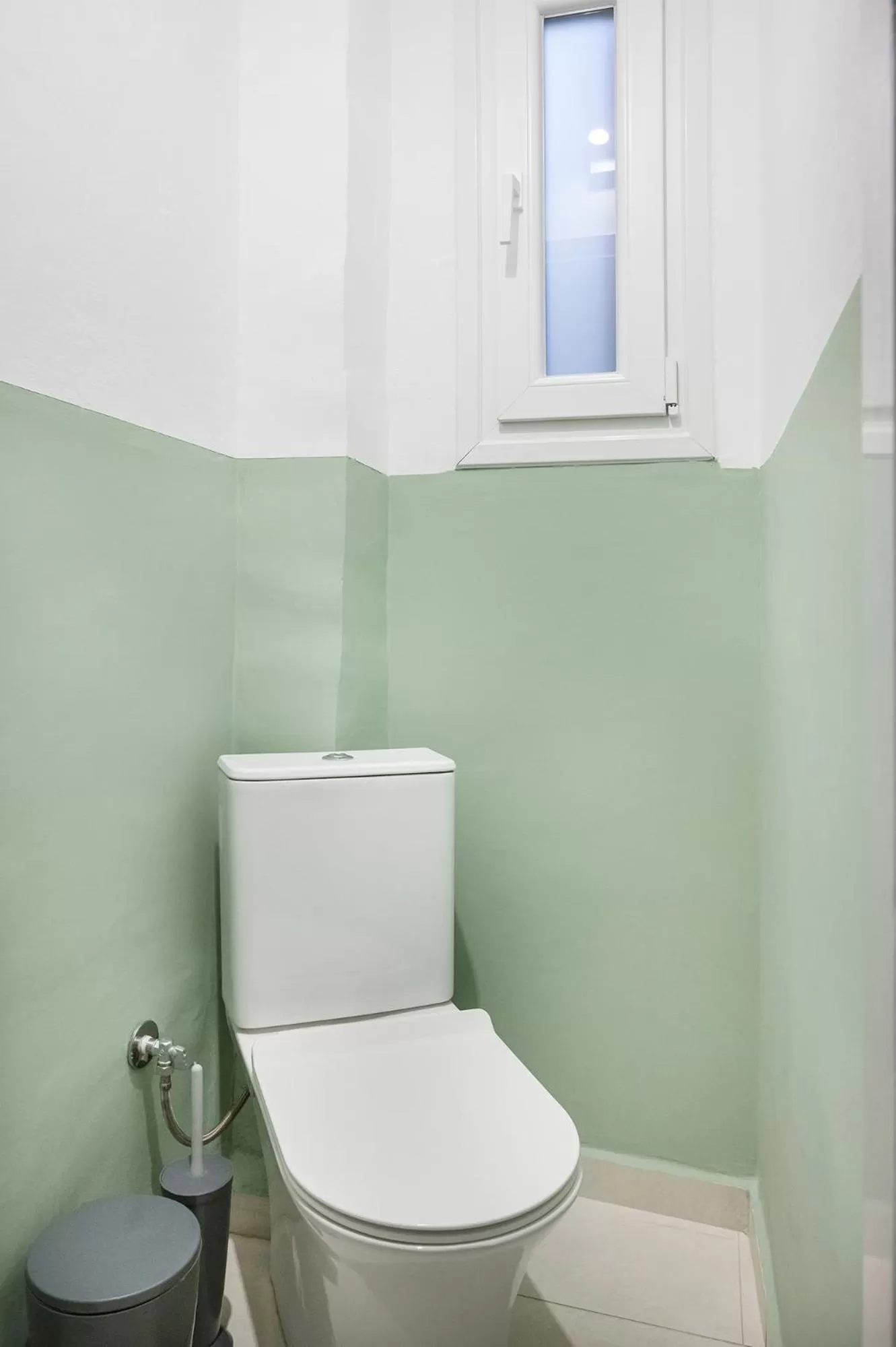 Toilet in Porto Sea View Apartments - Kypriou