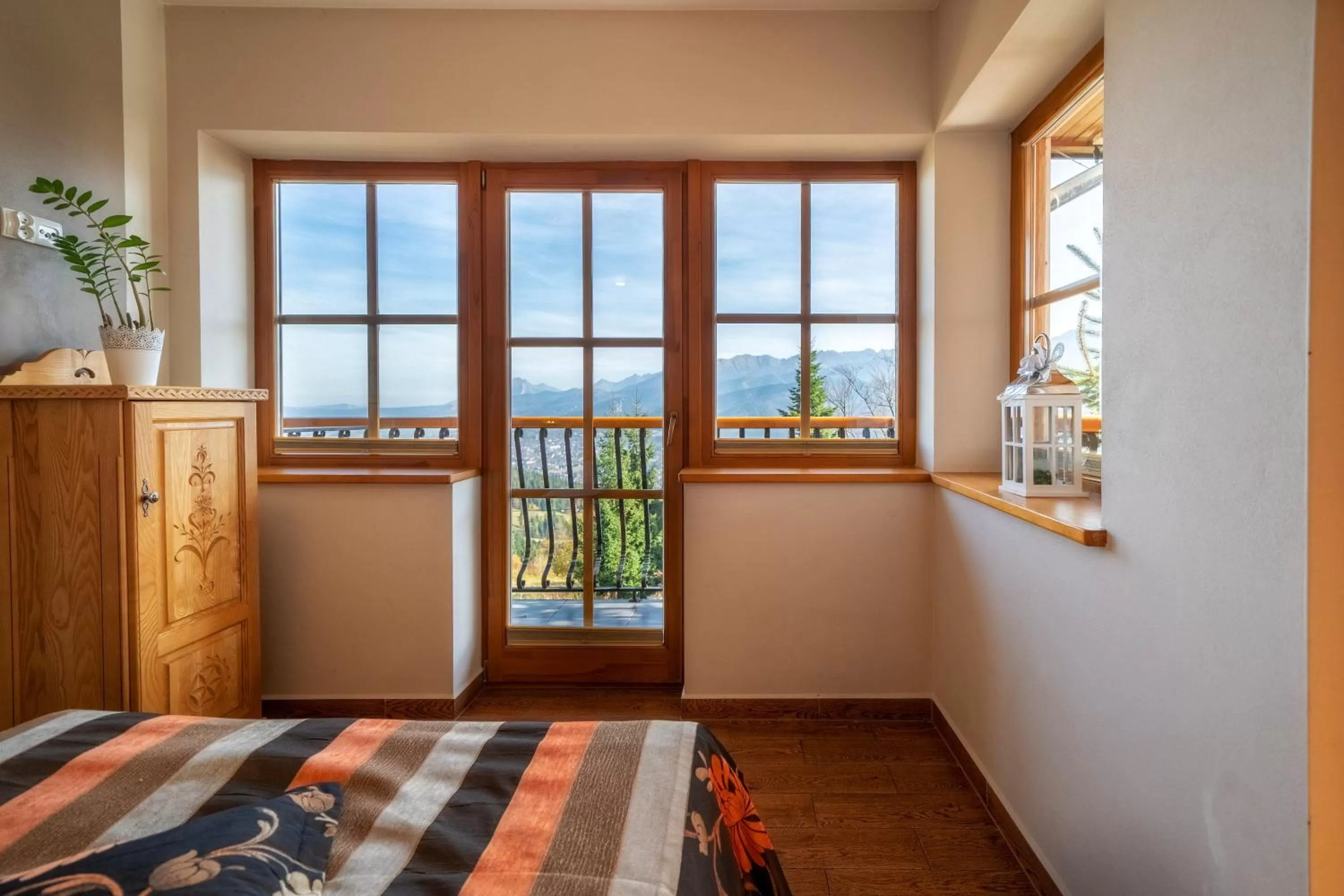 Balcony/Terrace, Bed in Butorowy Dwór