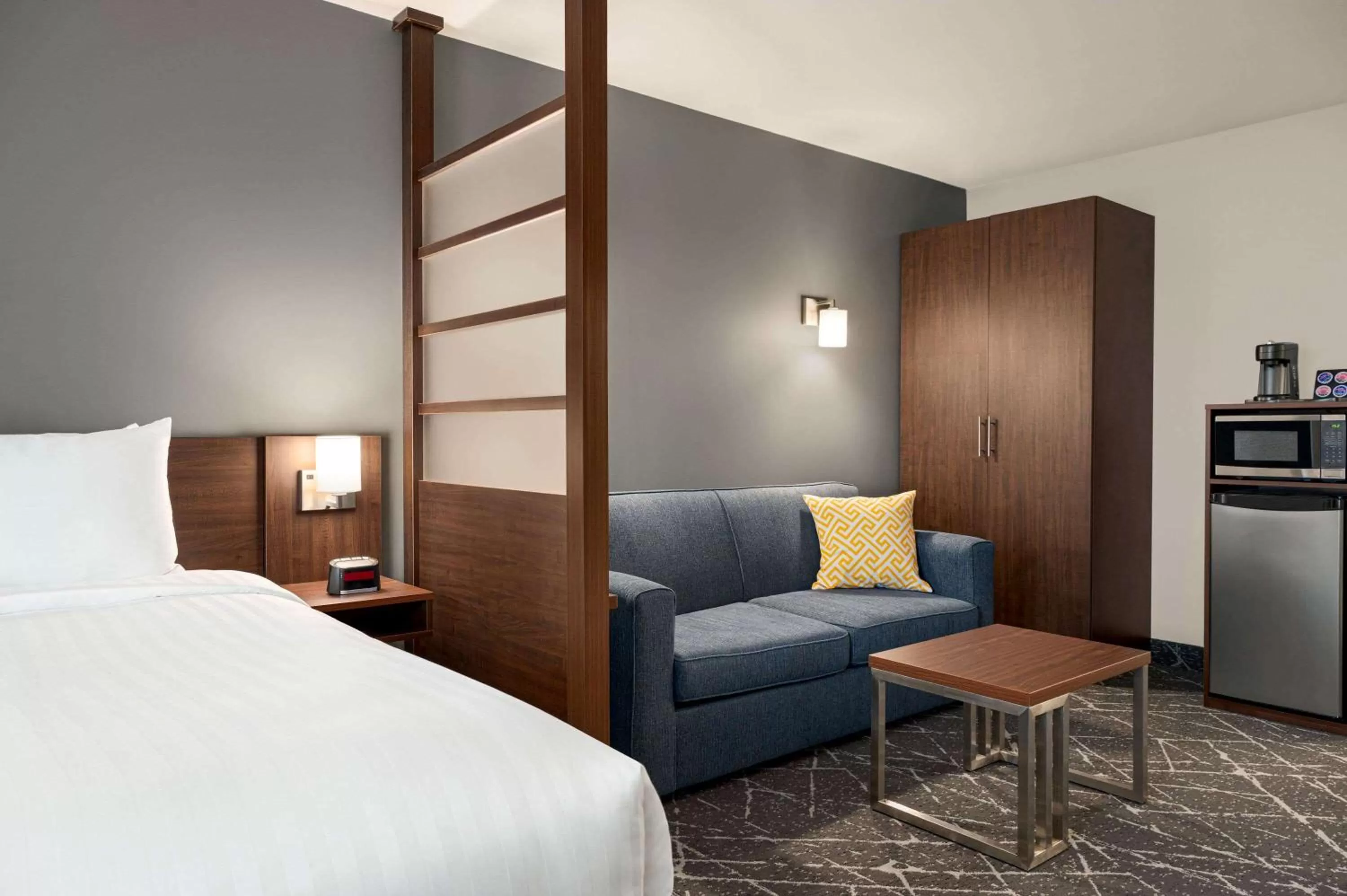 Photo of the whole room, Bed in Microtel Inn & Suites by Wyndham Antigonish