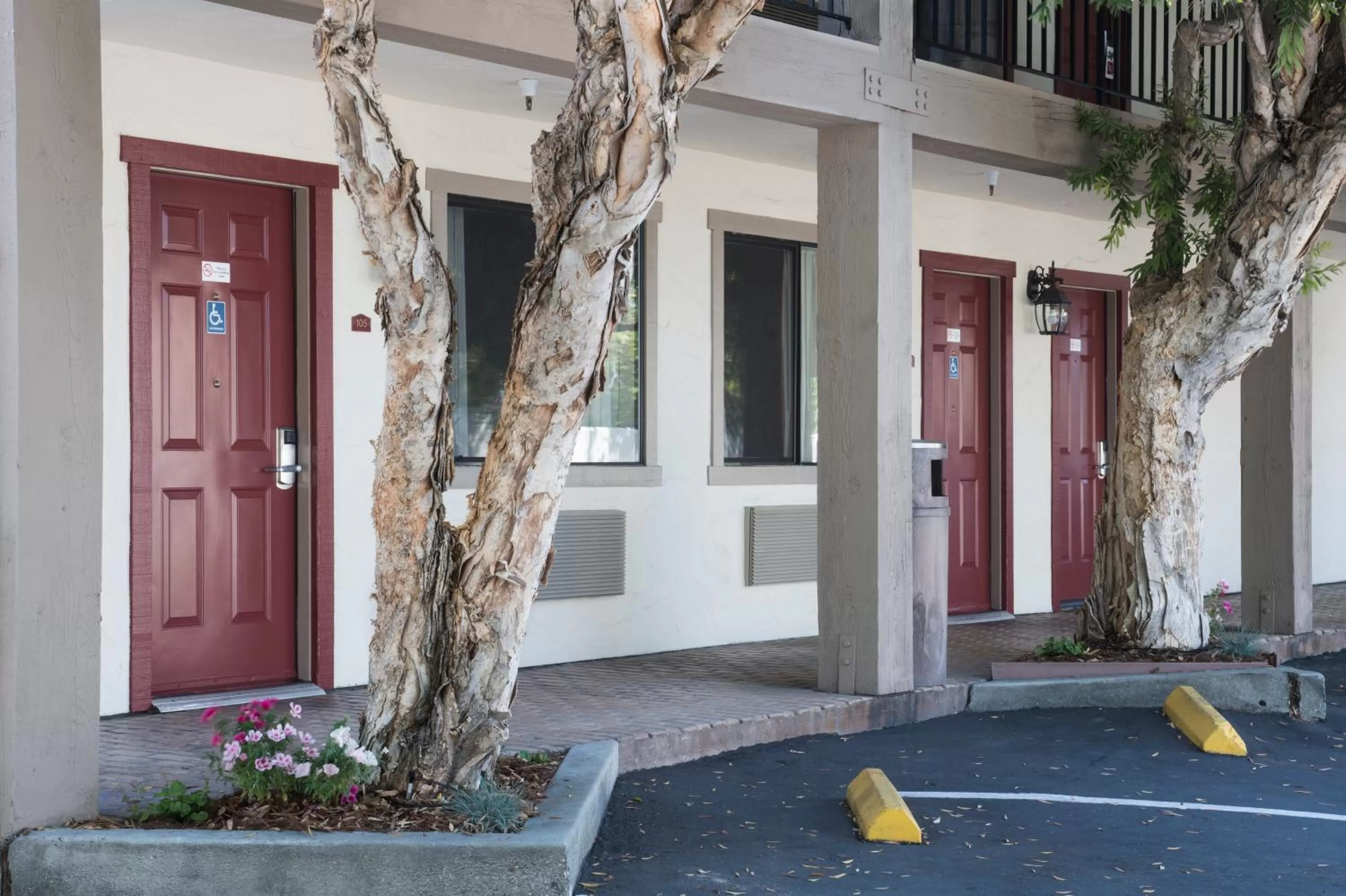 Facade/entrance in Mission Inn