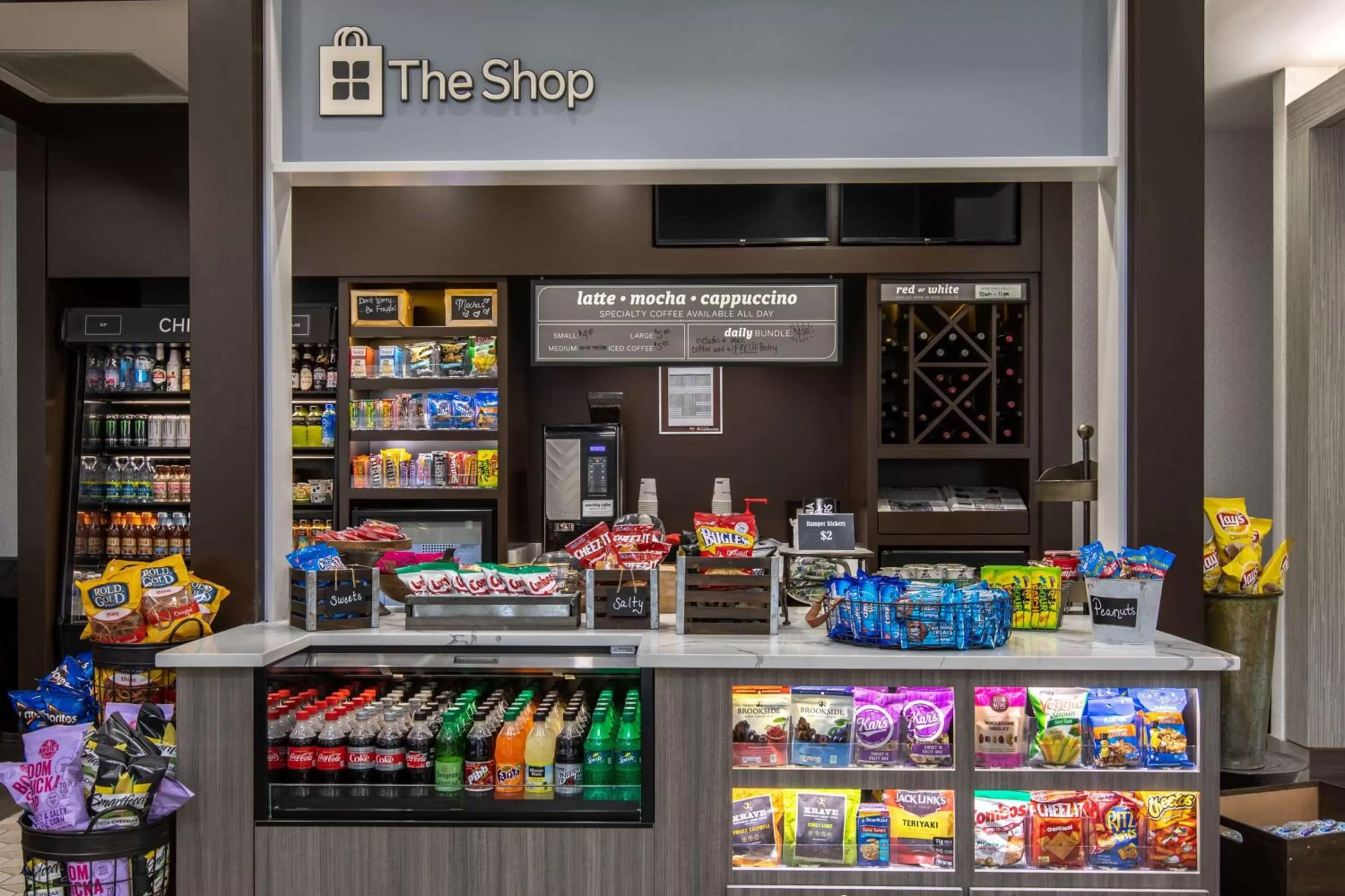 Restaurant/places to eat in Hilton Garden Inn Lynchburg