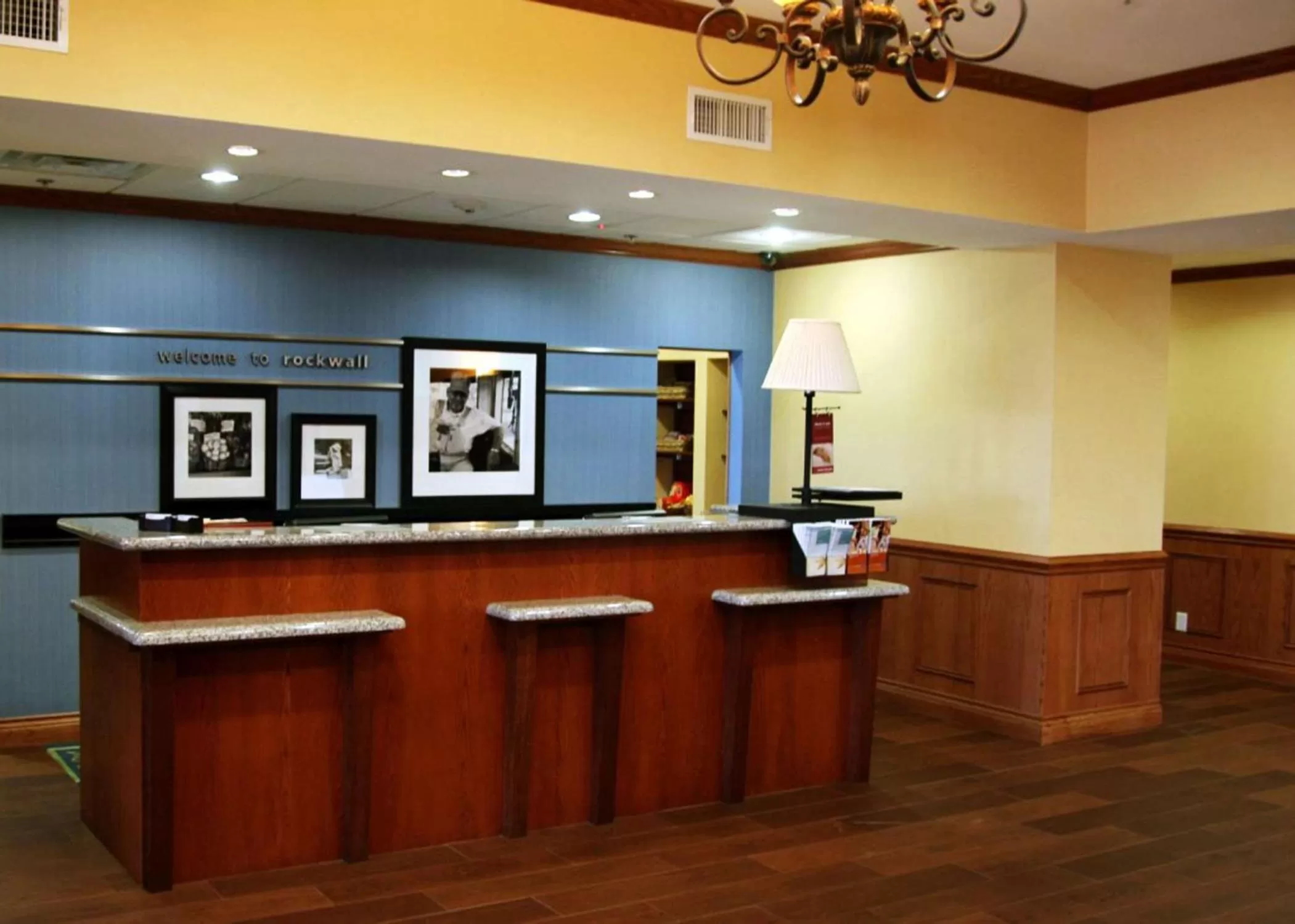 Lobby or reception in Hampton Inn Dallas-Rockwall