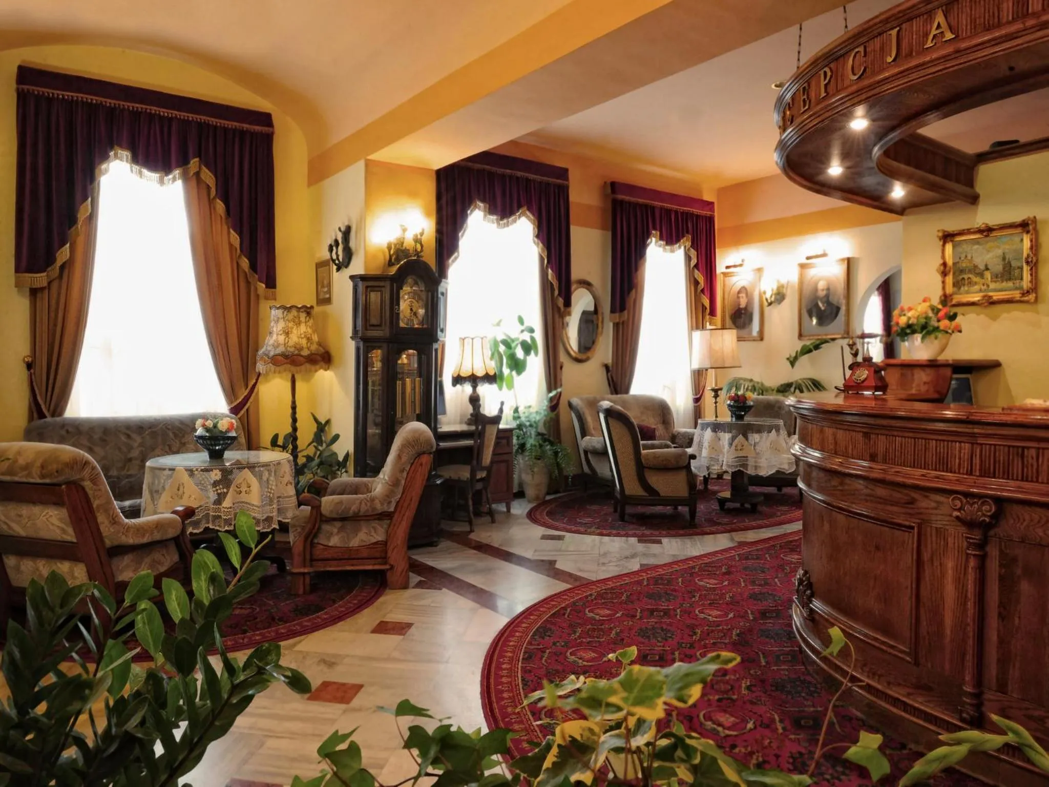 Lobby or reception in Hotel Europejski