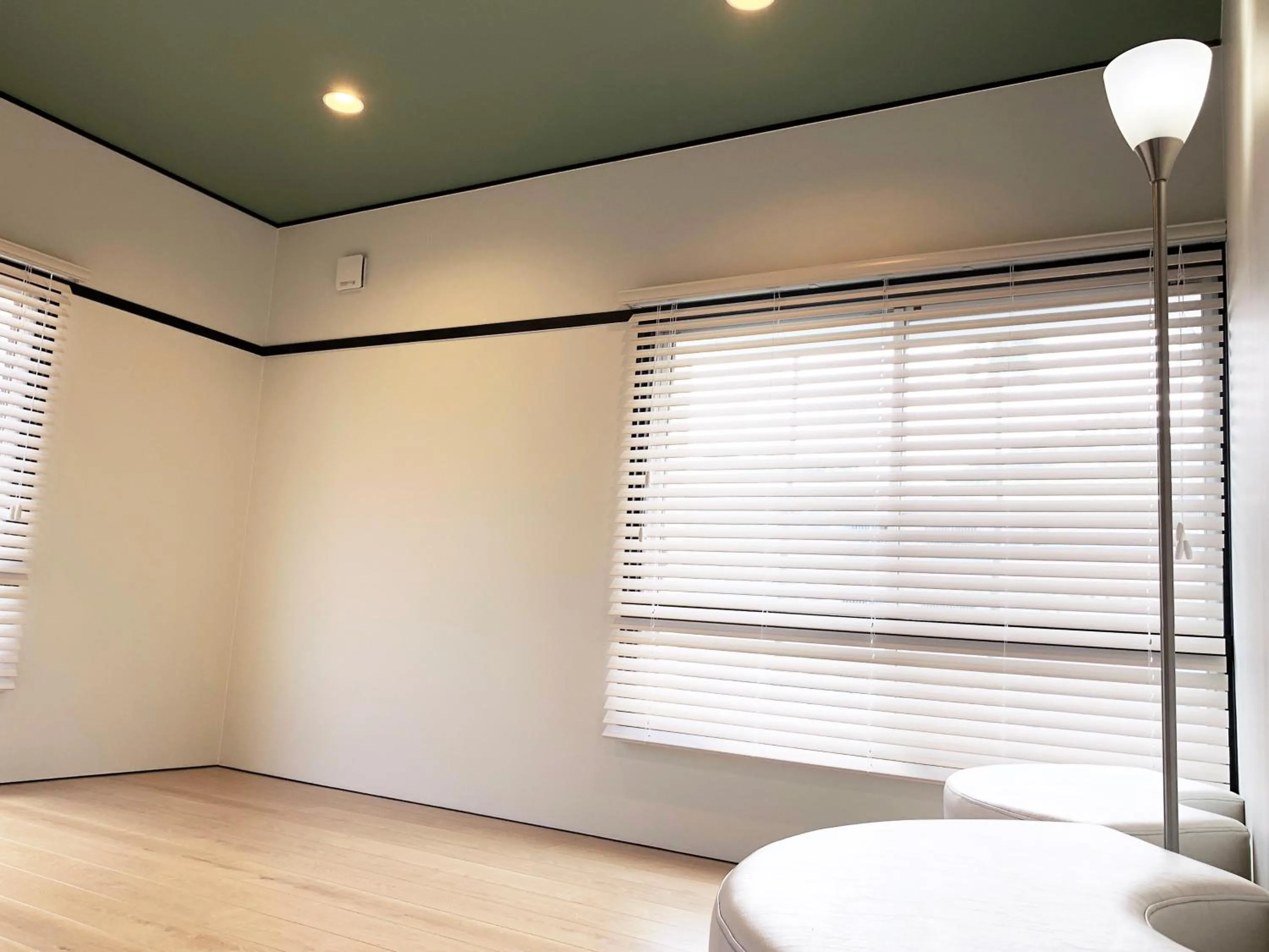 Bedroom in Cactus Inn