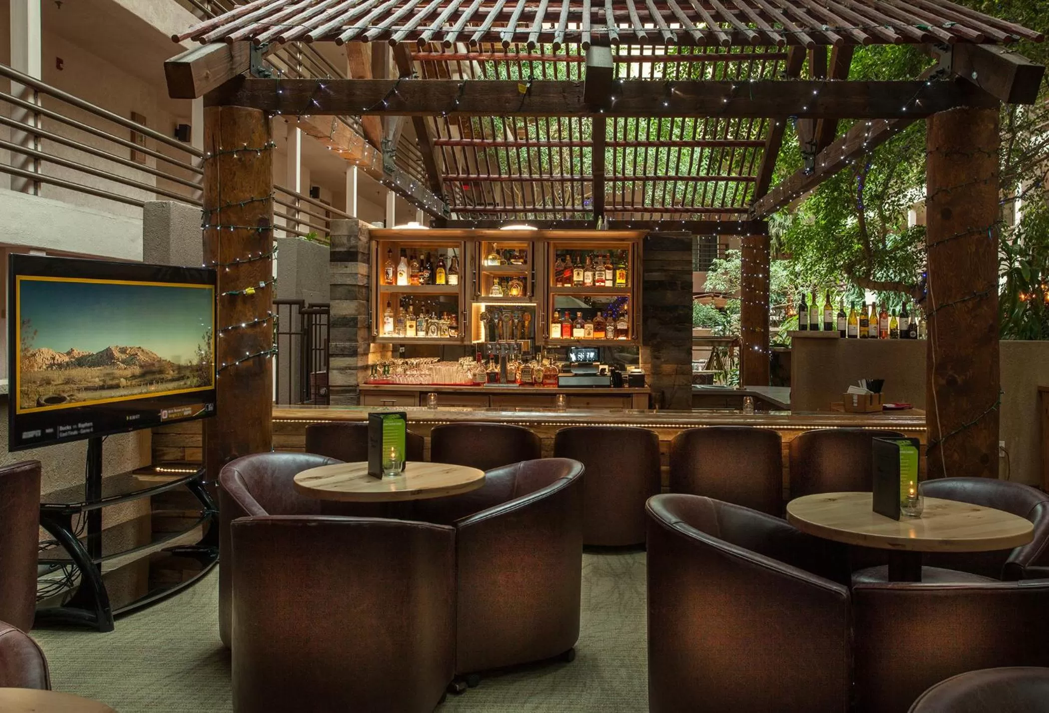 Lounge or bar in Grand Canyon Plaza Hotel-South Rim