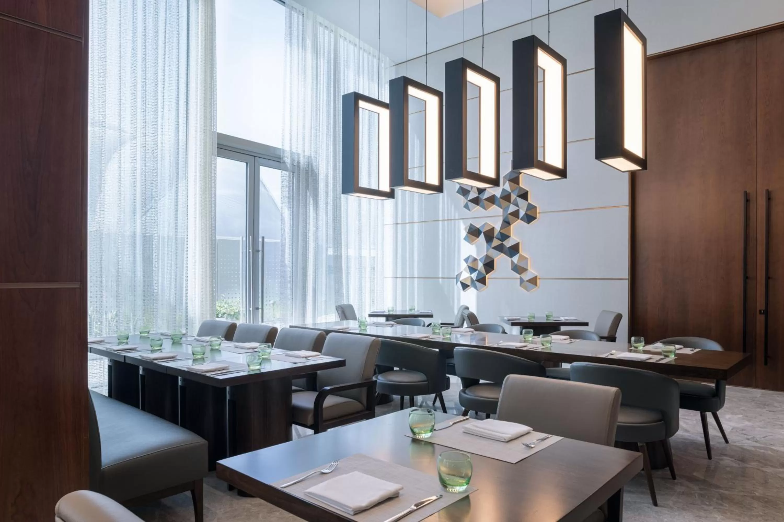 Restaurant/places to eat in Marriott Executive Apartments Kuwait City