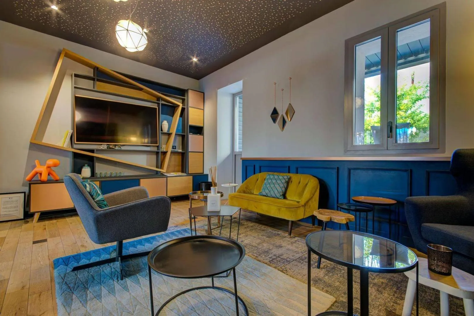 Lounge or bar in Alex Hotel & Spa