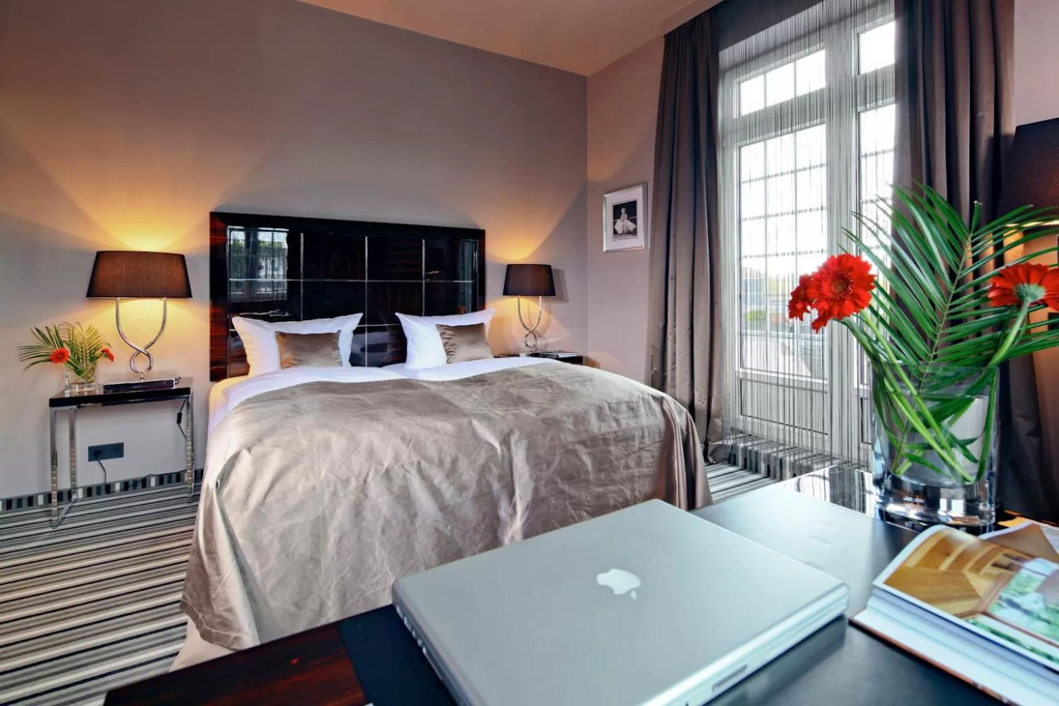 Bed in Boutique Hotel Poppenbütteler Hof